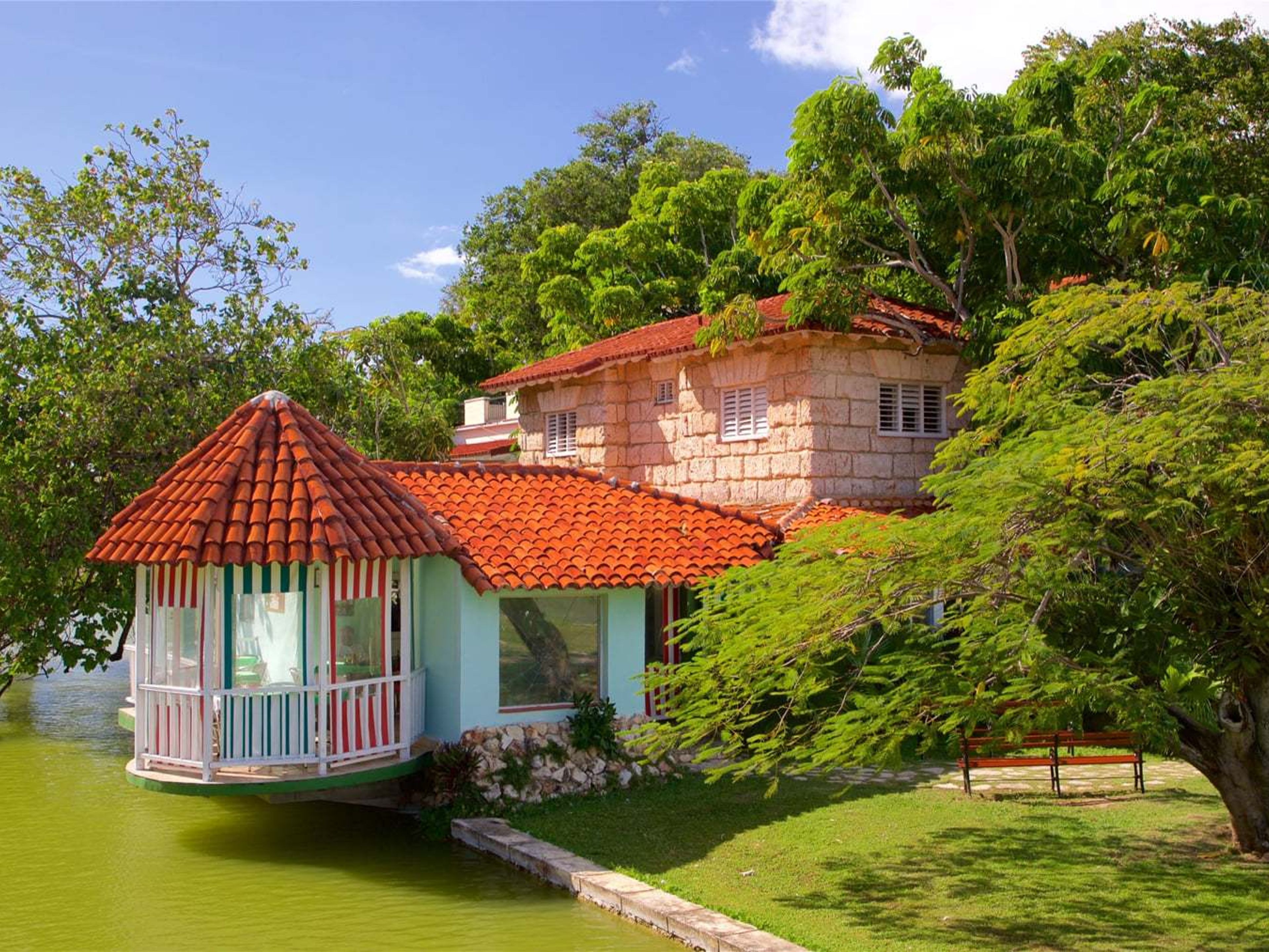 Excursão "CARROS ANTIGOS EM VARADERO". The Josone park, Varadero, Matanzas, Cuba.
