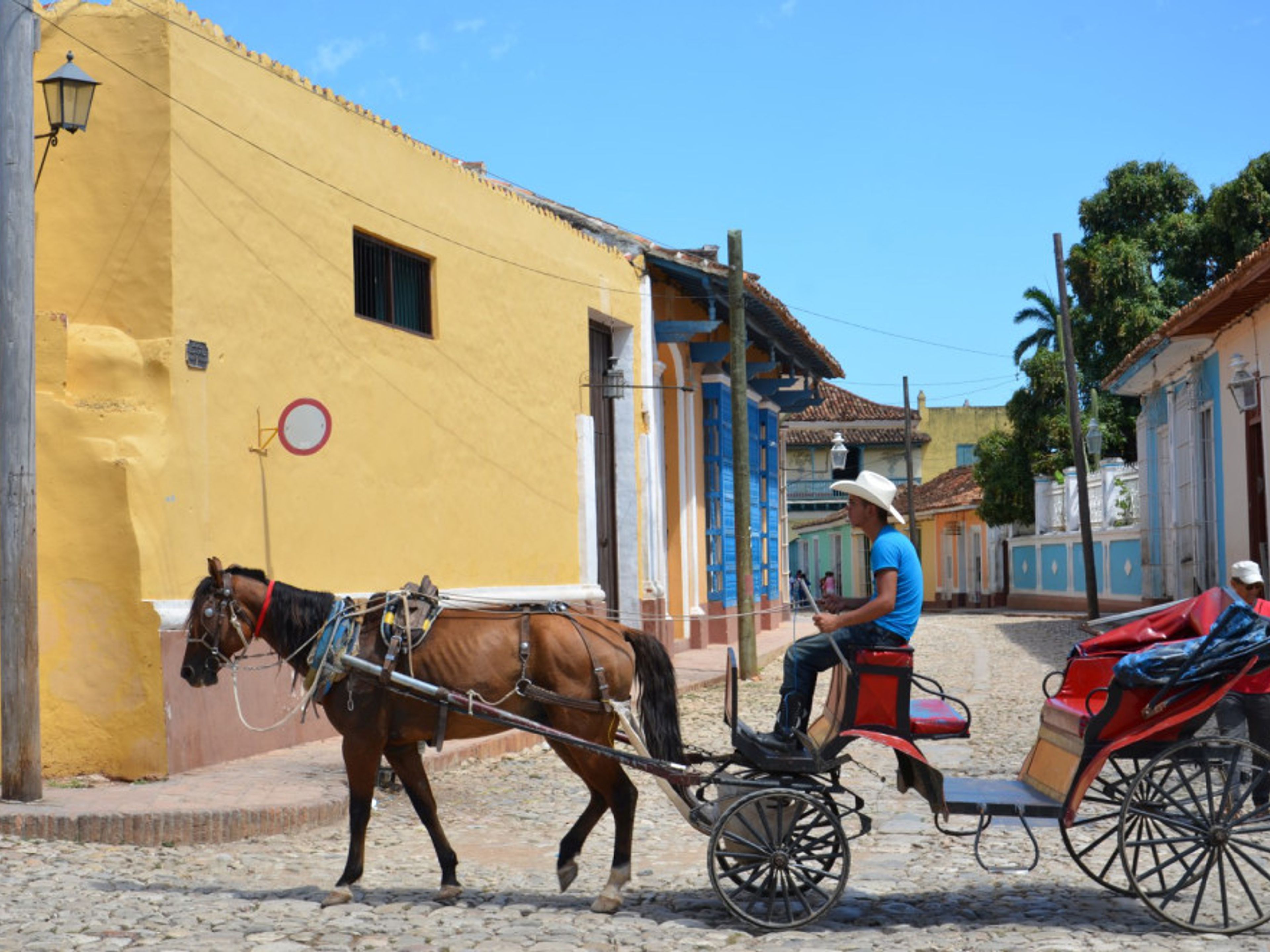 Tour "GIRO IN CARROZZA COLONIALE ATTRAVERSO LA CITTÀ DI TRINIDAD". Tour in Colonial Carriage in Trinidad old city