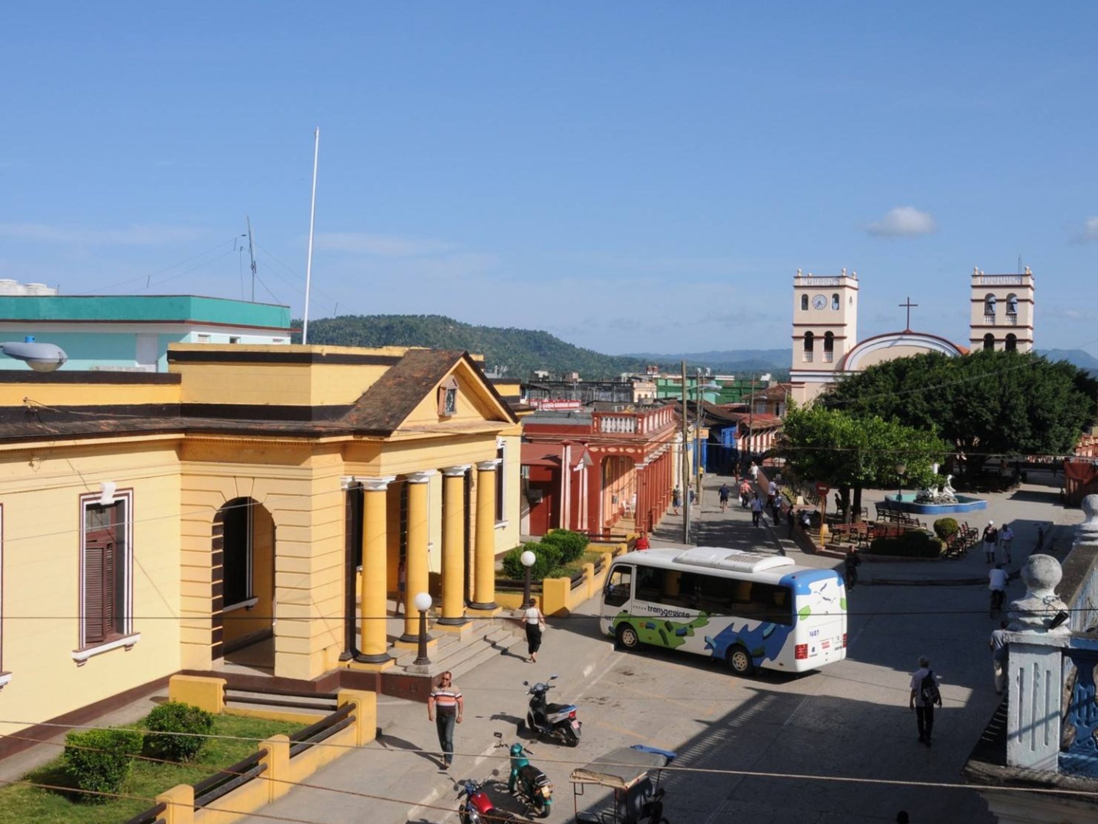 Джип Сафари "БАРАКОА НА ОДИН ДЕНЬ". Baracoa city, Guantánamo, Cuba.