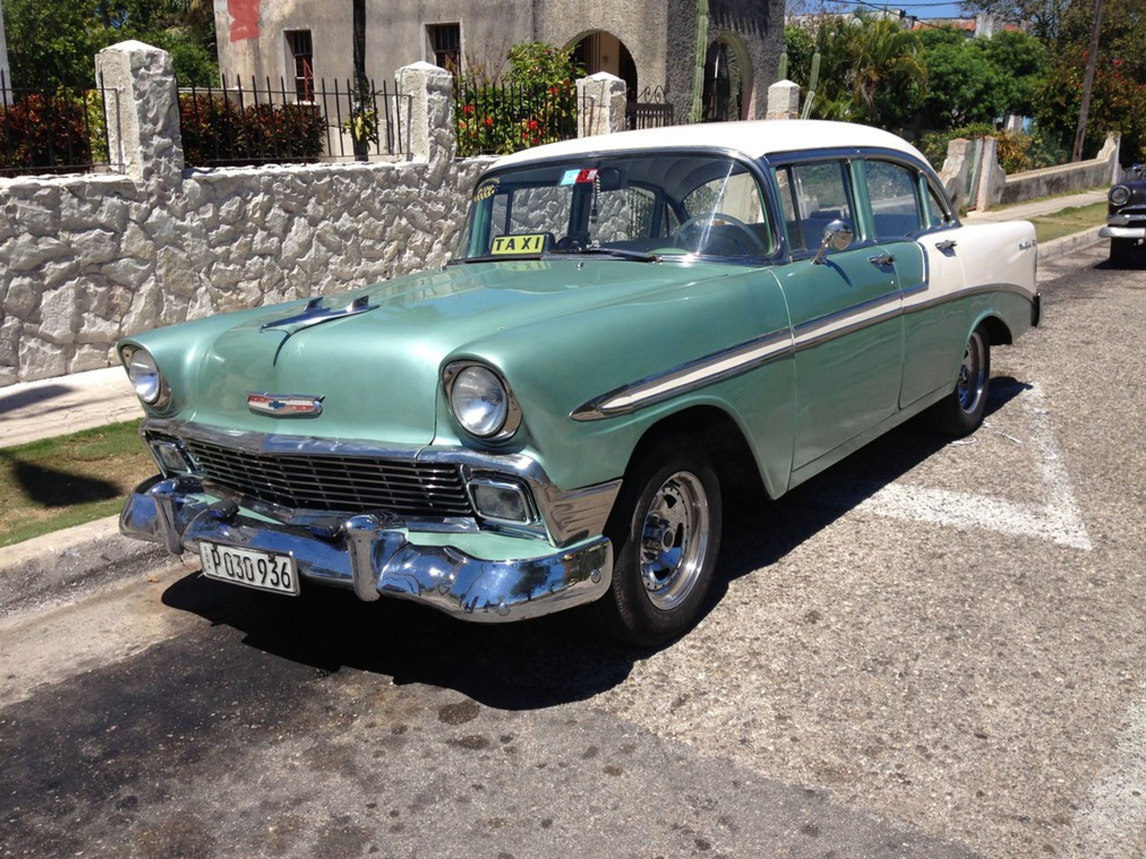 Тур "ТРИ ГОРОДА В АМЕРИКАНСКИХ КЛАССИЧЕСКИХ АВТОМОБИЛЯХ". "THREE CITIES IN AMERICAN CLASSIC CARS" Tour