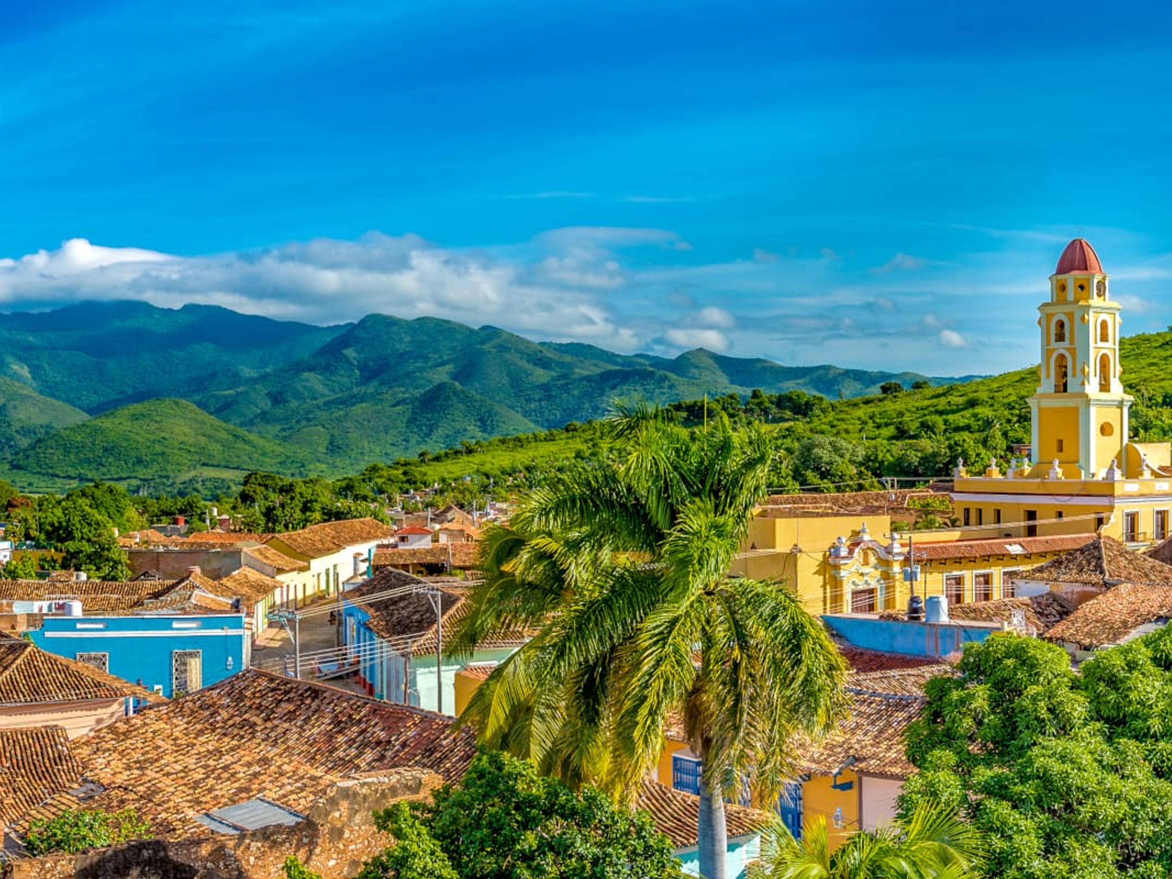 Excursão "PASSEIOS A PÉ EM TRINIDAD". Trinidad panoramic view, Trinidad city