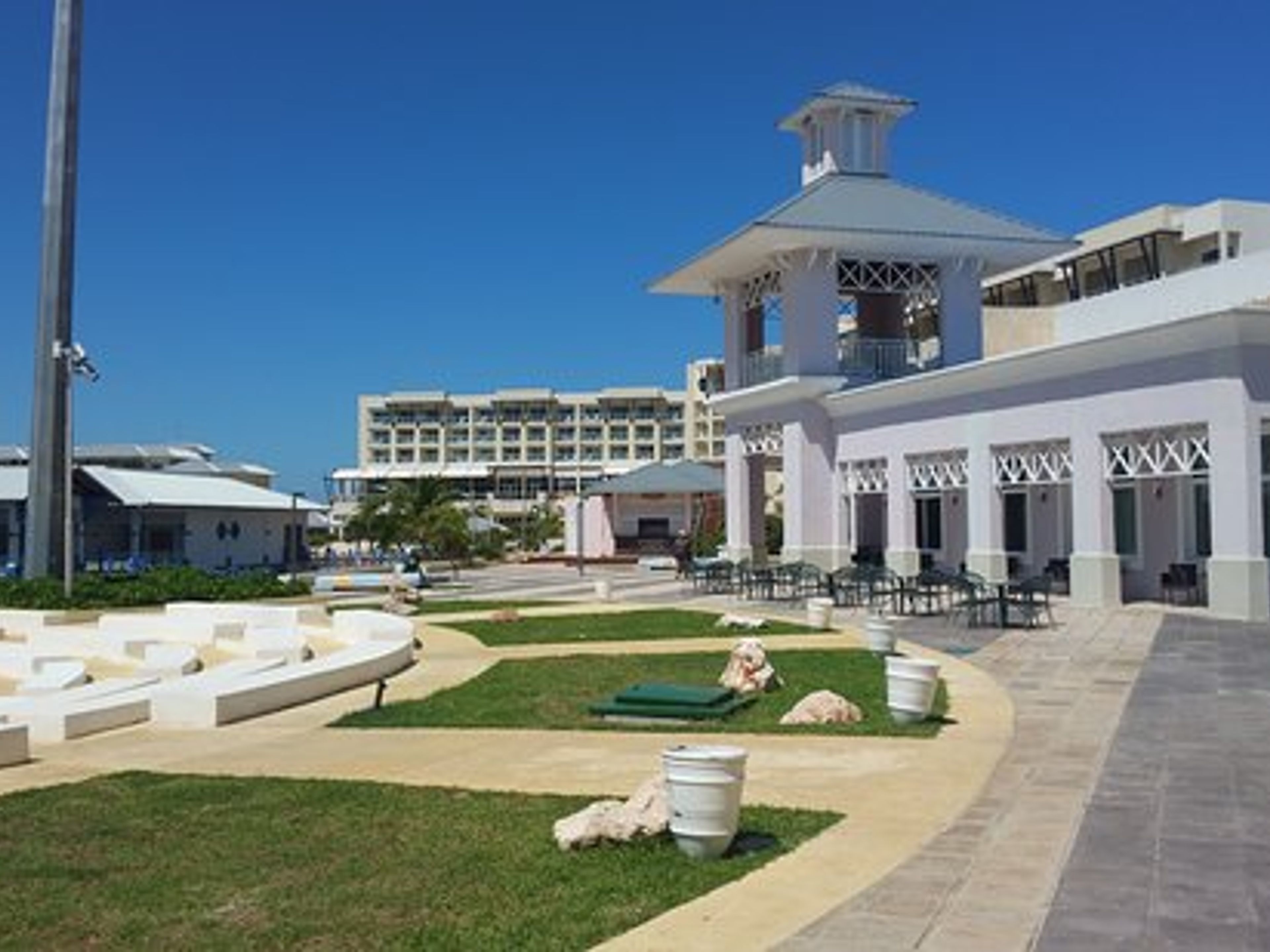 Excursion "Varadero Rock and Rum". Las Morlas Square, Varadero