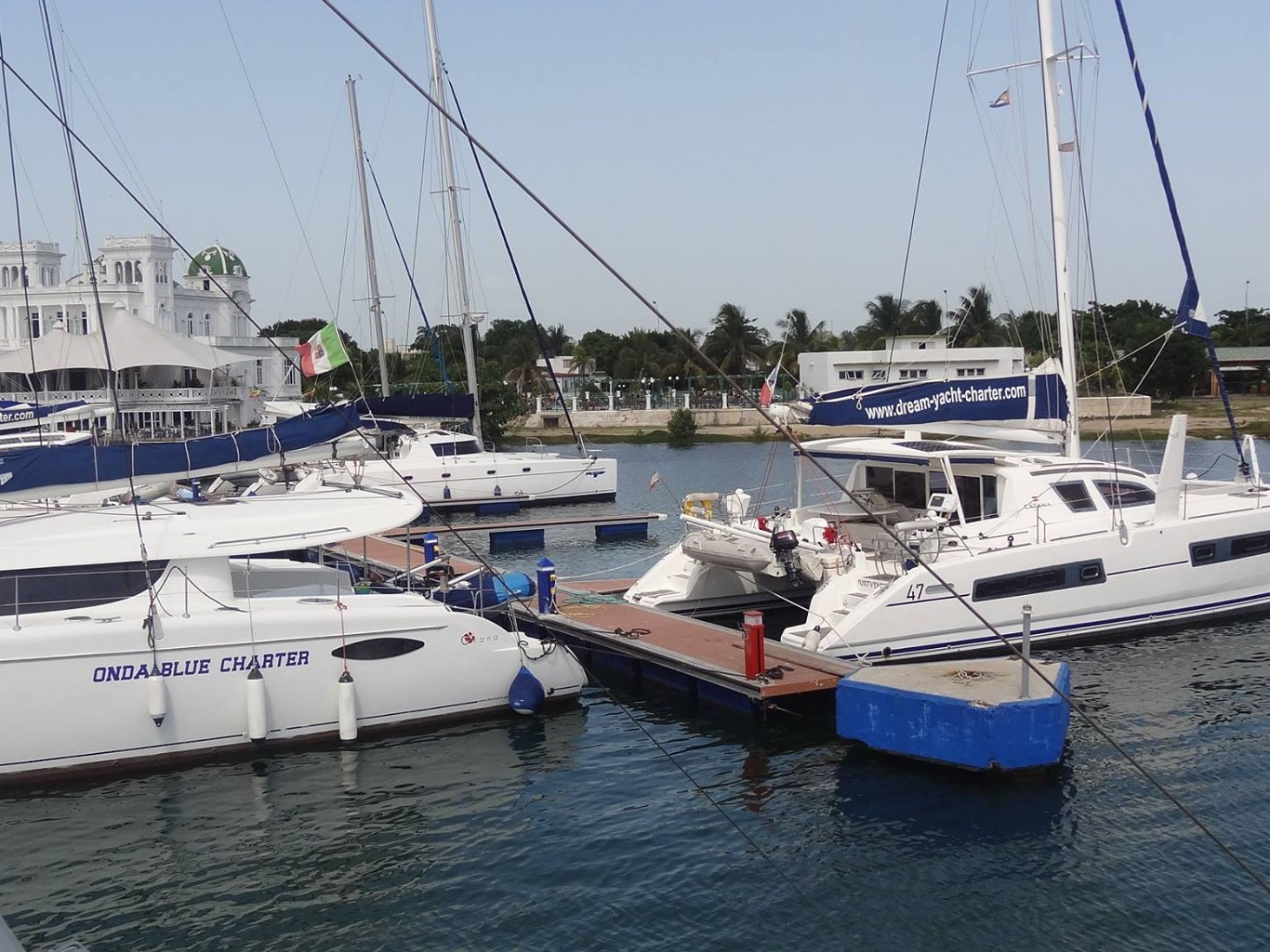 Excursión “PESCA DE ALTURA EN CIENFUEGOS“. “DEEP SEA FISHING IN CIENFUEGOS“ Tour