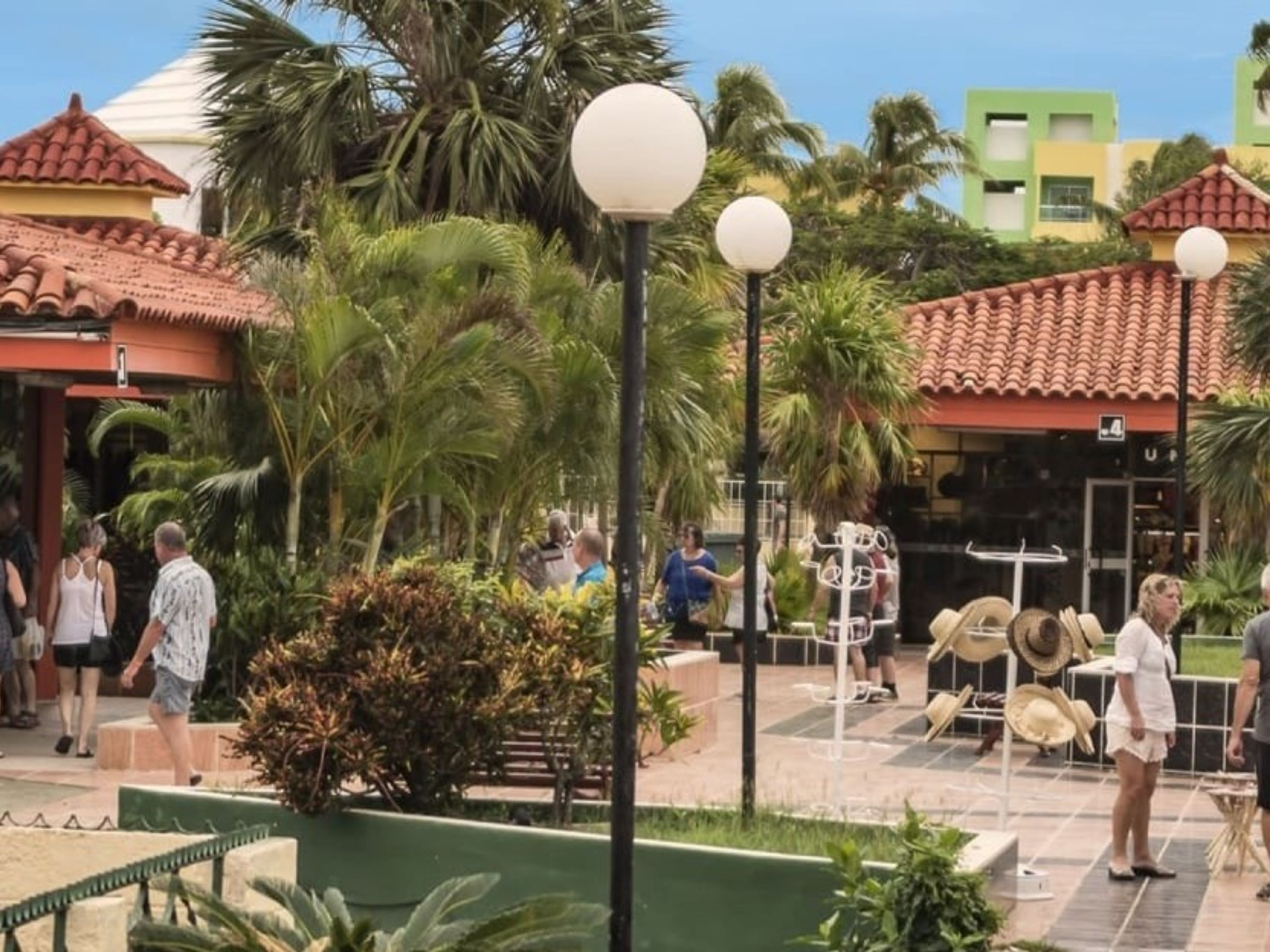 “BACK TO THE 60'S” Tour. Varadero´s Boulevard panoramic view, Varadero, Matanzas, Cuba.