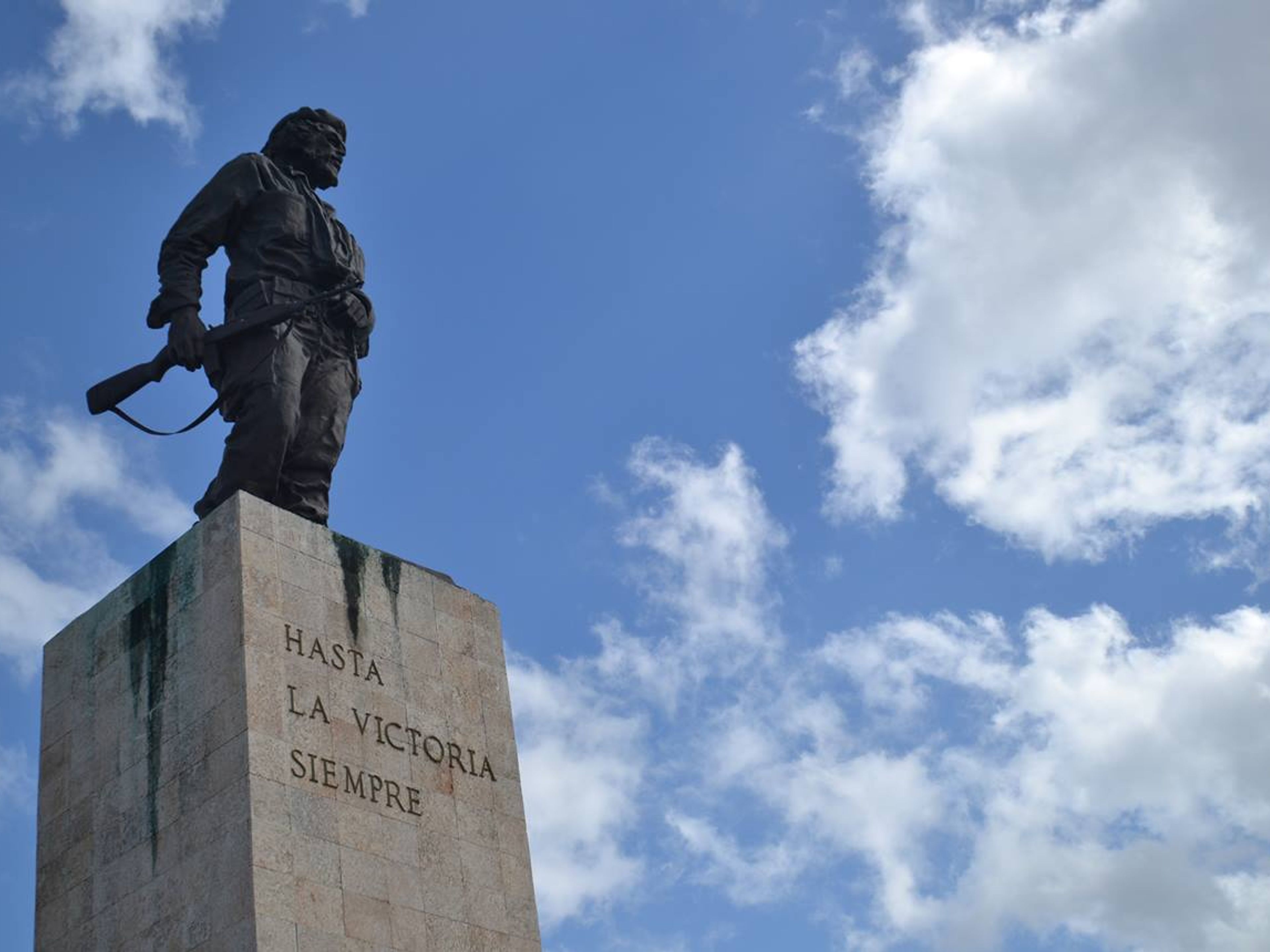 "Overnight Havana from Cayo Coco" Tour. Revolution Square "Ernesto Che Guevara" Santa Clara City