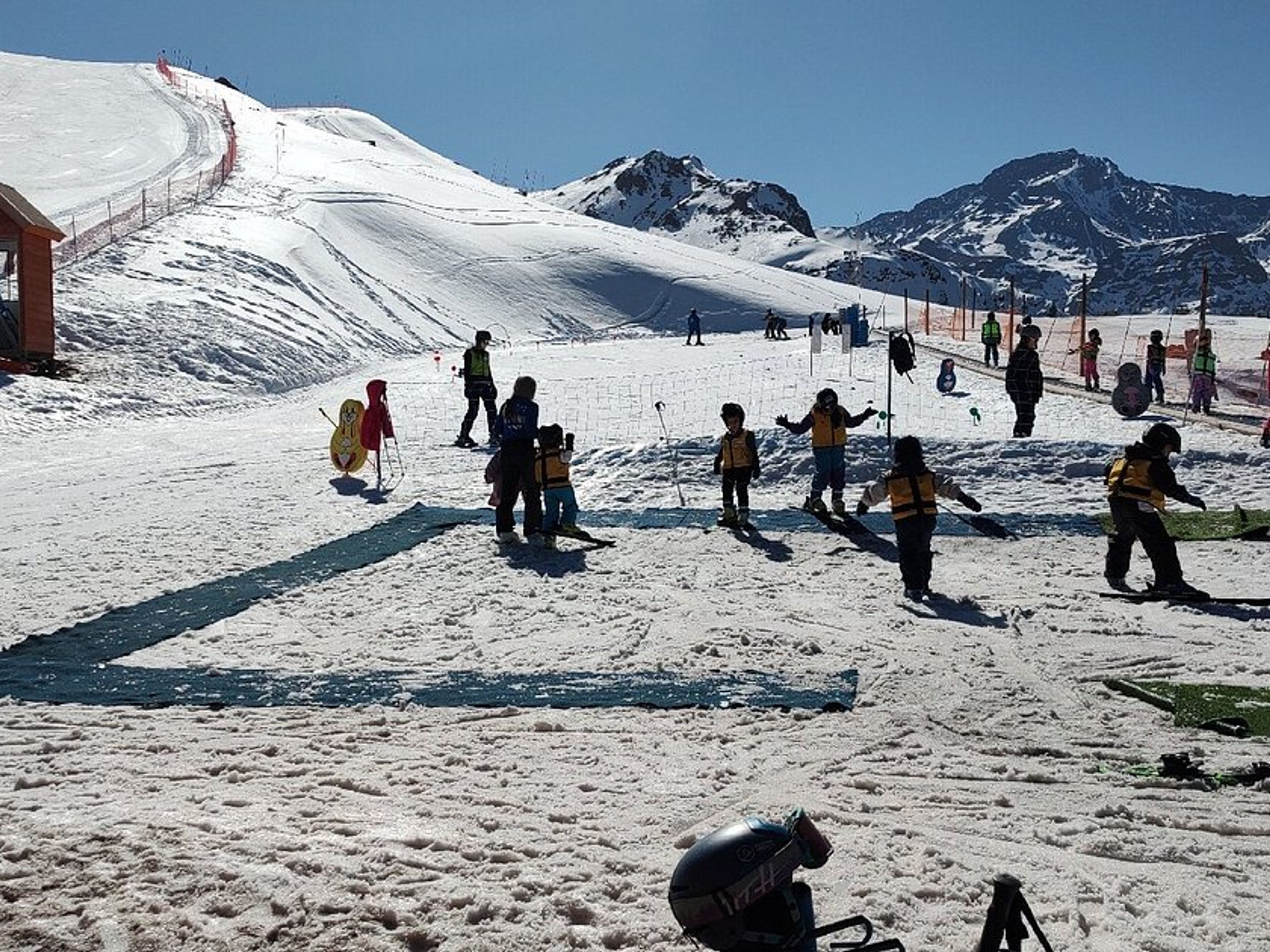 Excursión “VISITA AL VALLE NEVADO”. “VISIT TO VALLE NEVADO” Tour, Chile.