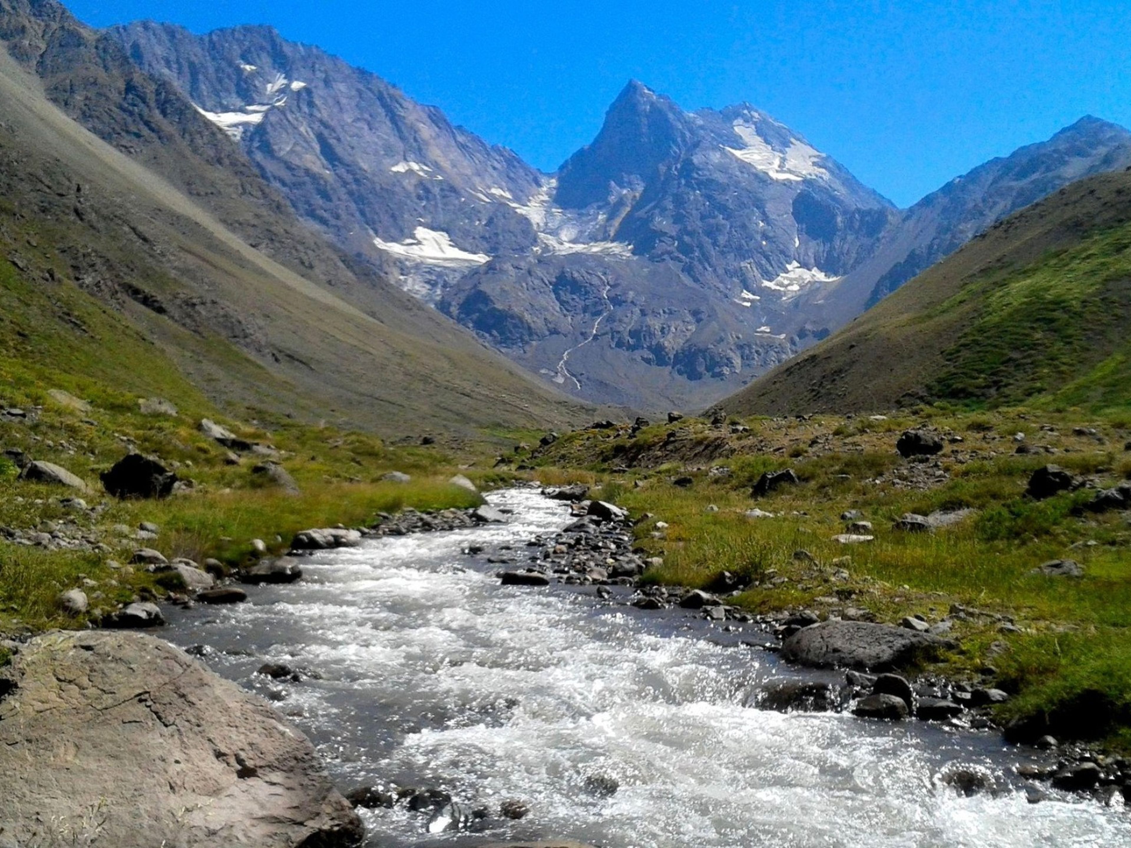 Excursão “VISITA AO PARQUE NACIONAL EL MORADO”. “VISIT TO EL MORADO NATIONAL PARK” Tour, Chile.