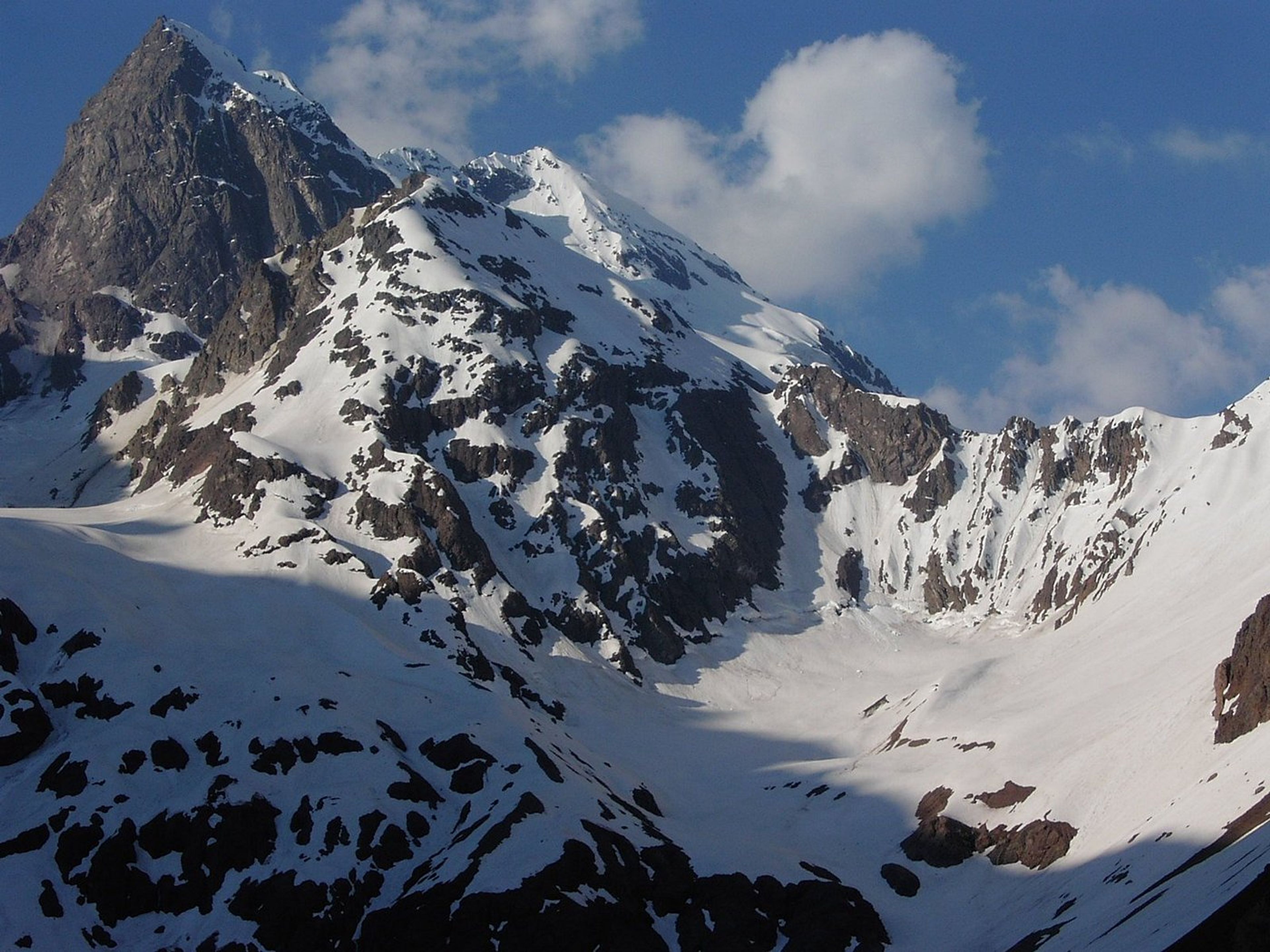 Excursão “VISITA AO PARQUE NACIONAL EL MORADO”. “VISIT TO EL MORADO NATIONAL PARK” Tour, Chile.