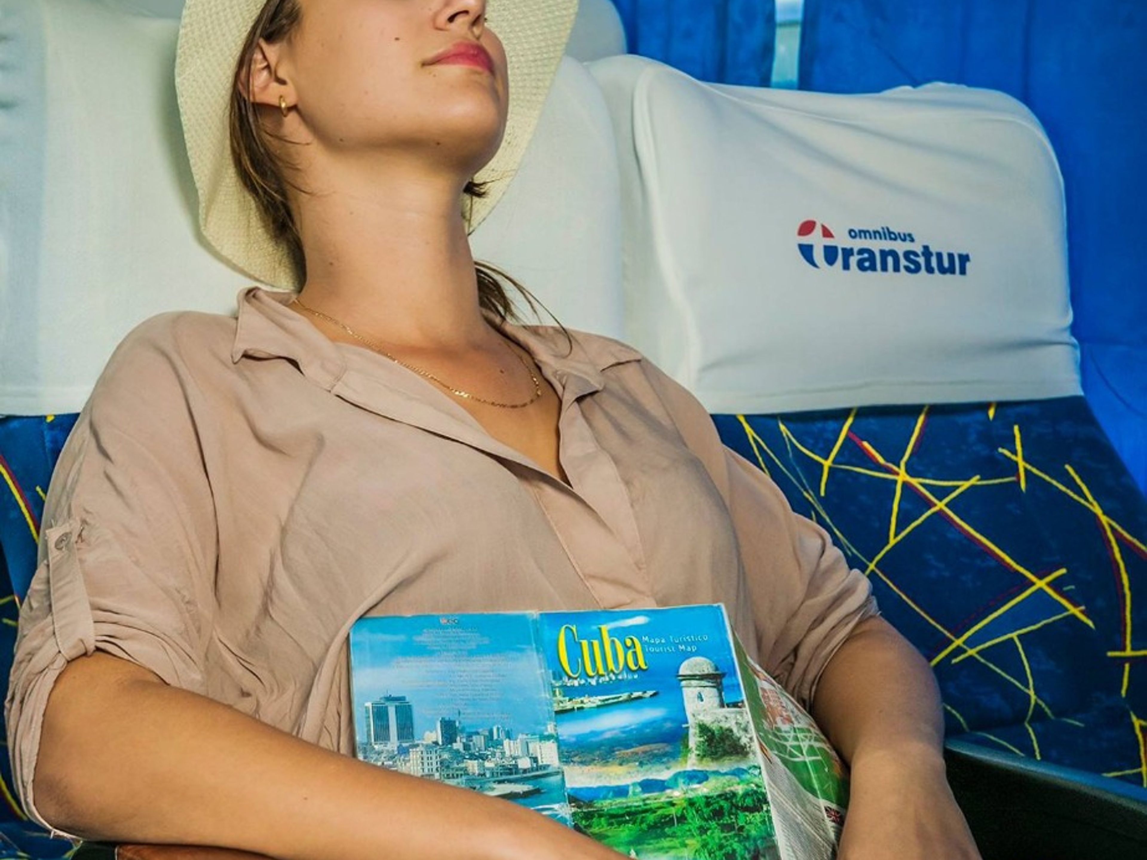 Serviço de Transferência "SHUTTLE AEROPORTO INTERNACIONAL JOSÉ MARTÍ, HAVANA (TERMINAL 3) - PLAYA".. Transfer Service "SHUTTLE JOSÉ MARTÍ INTERNATIONAL AIRPORT, HAVANA - PLAYA".