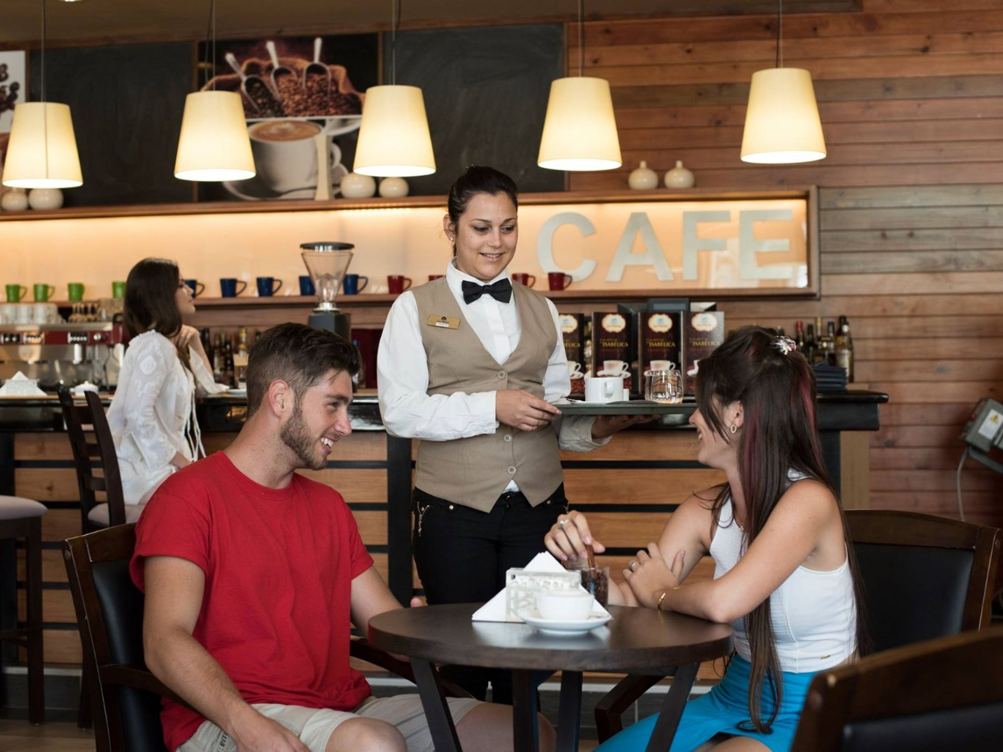 Excursion "Saveur cubaine à Varadero. Coffee House in Plaza Las Morlas "Cuban flavor in Varadero" Tour