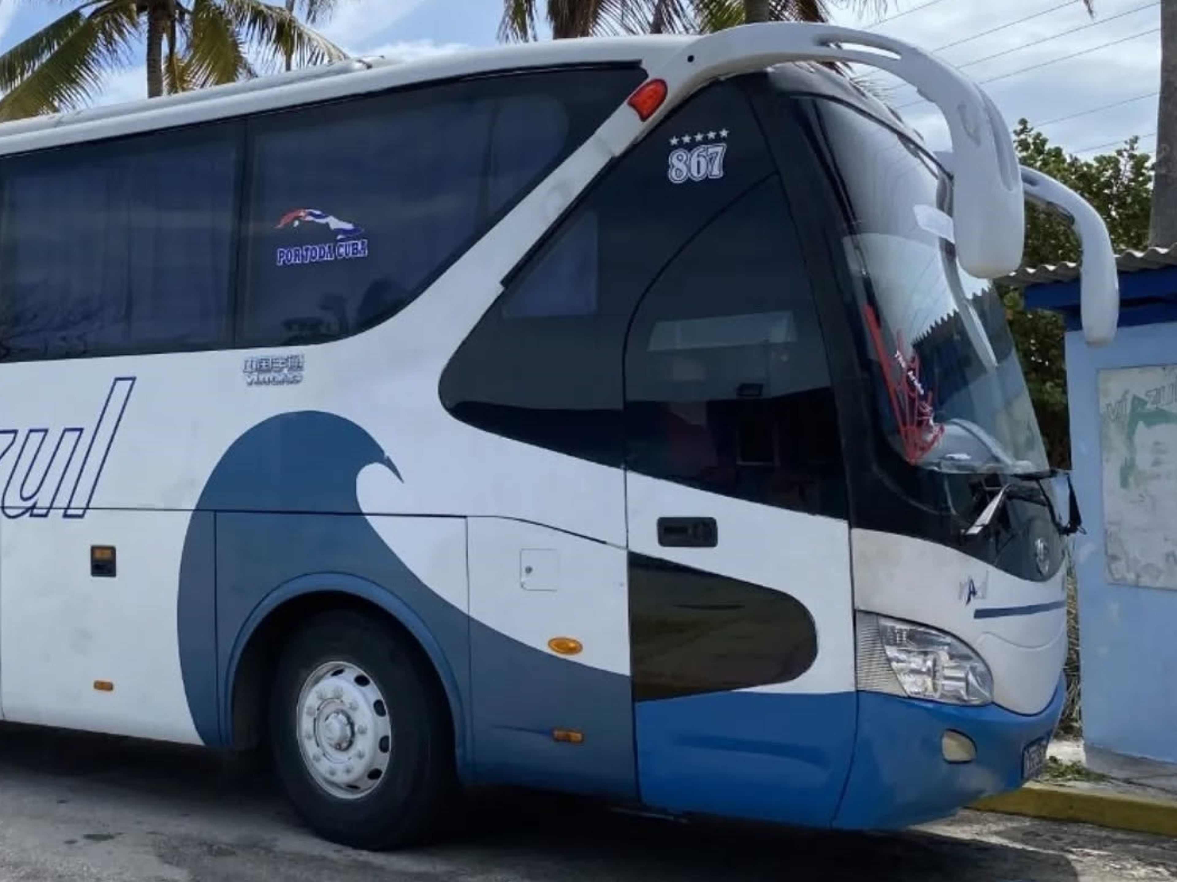 “VIAZUL CUBA: ”VARADERO / AÉROPORT DE VARADERO / MATANZAS / LA HAVANE” Services de transfert collectif. “VIAZUL CUBA: VARADERO / VARADERO AIRPORT / MATANZAS / HAVANA“ Collective Transfer Services
