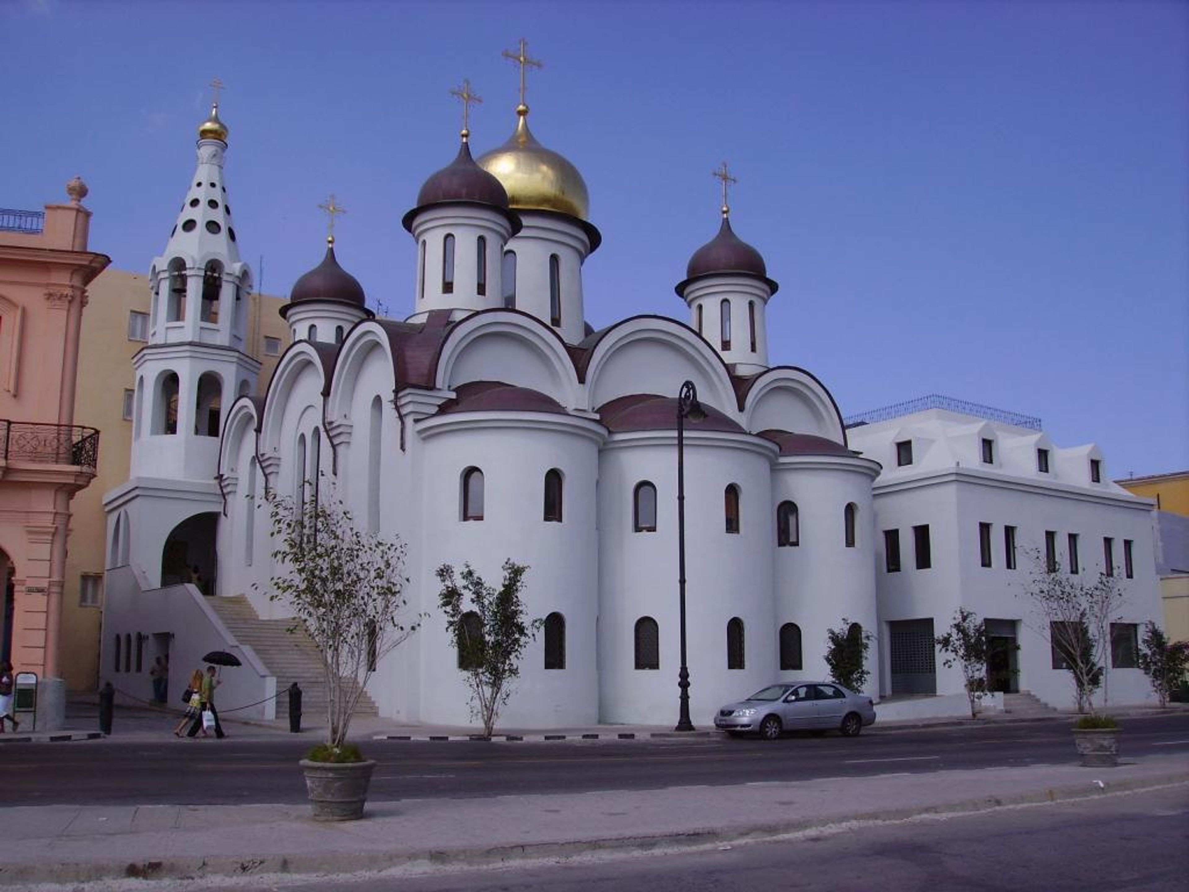 Tour "PATRIMOINE SACRÉ ET RELIGIOSITÉ POPULAIRE". Russian Orthodox Church, Old Havana, Havana, Cuba.