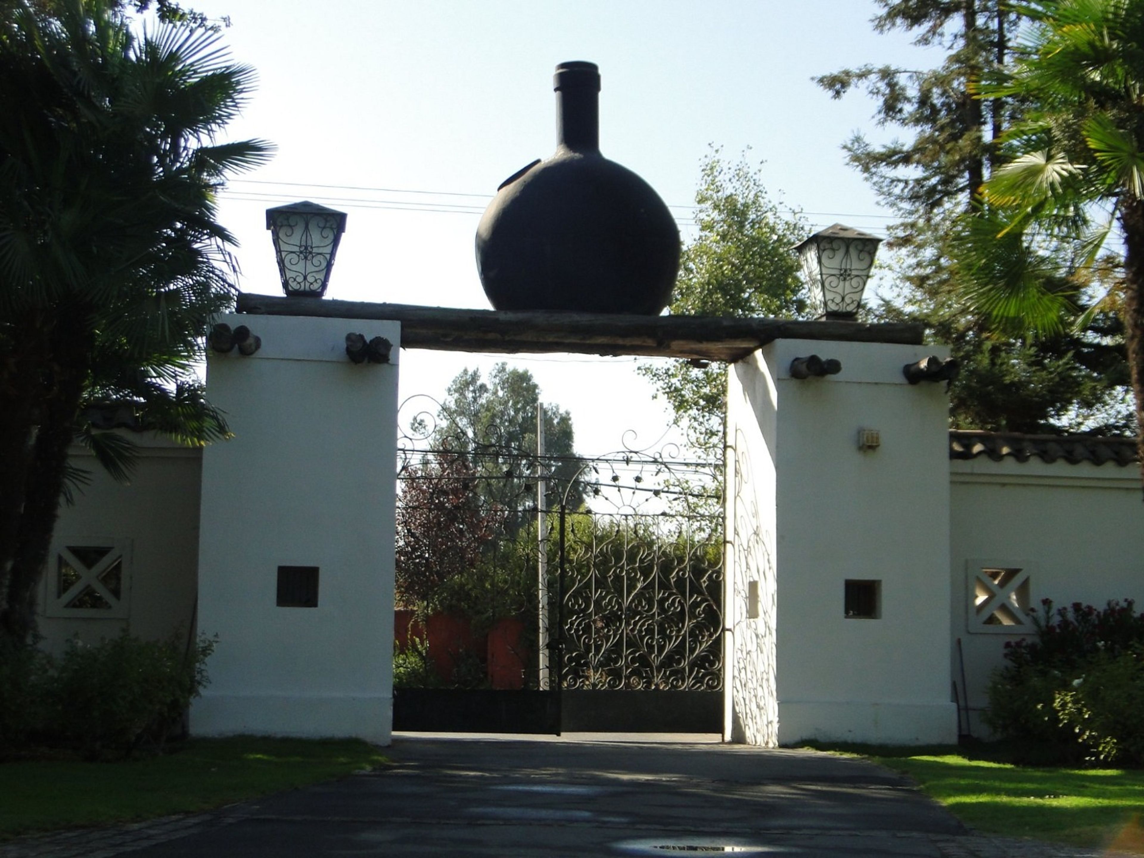 “WEINGUT UNDURRAGA” Tour. “UNDURRAGA WINERY” Tour, Chile.