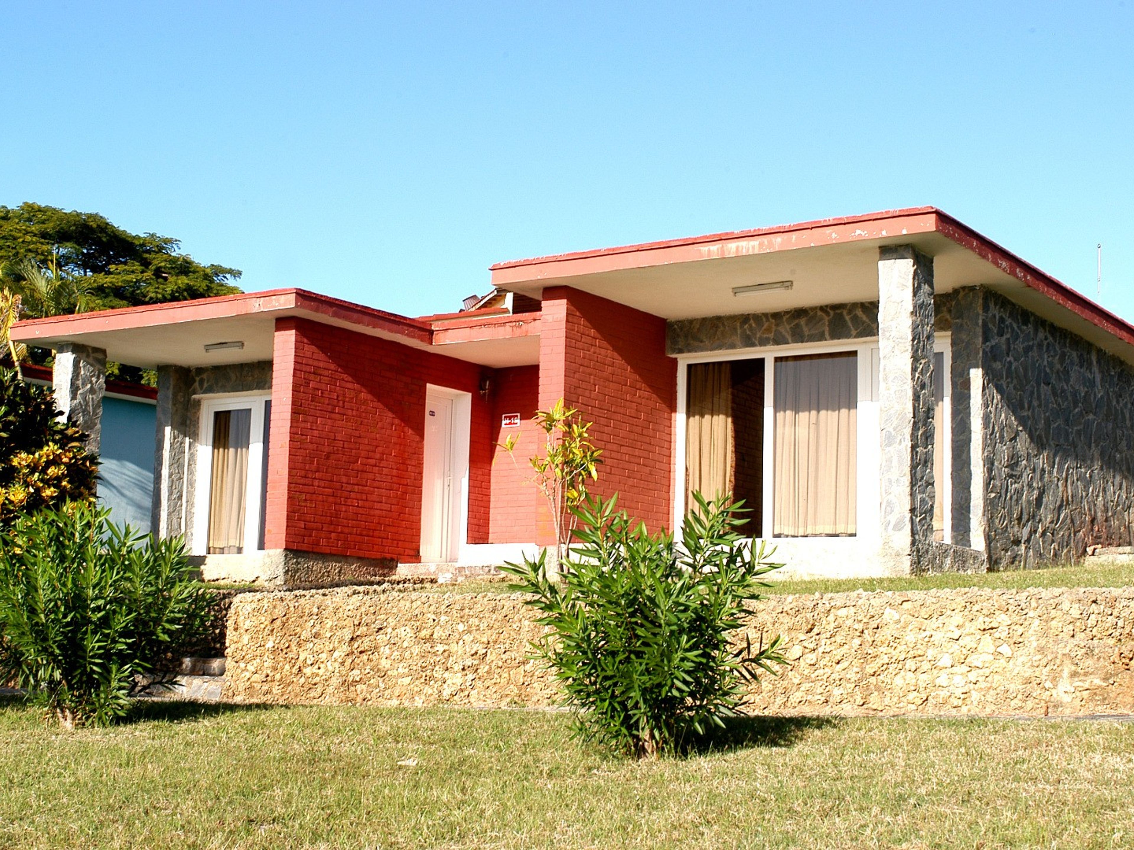 Hotel Cubanacan Las CuevasPanoramic hotel view