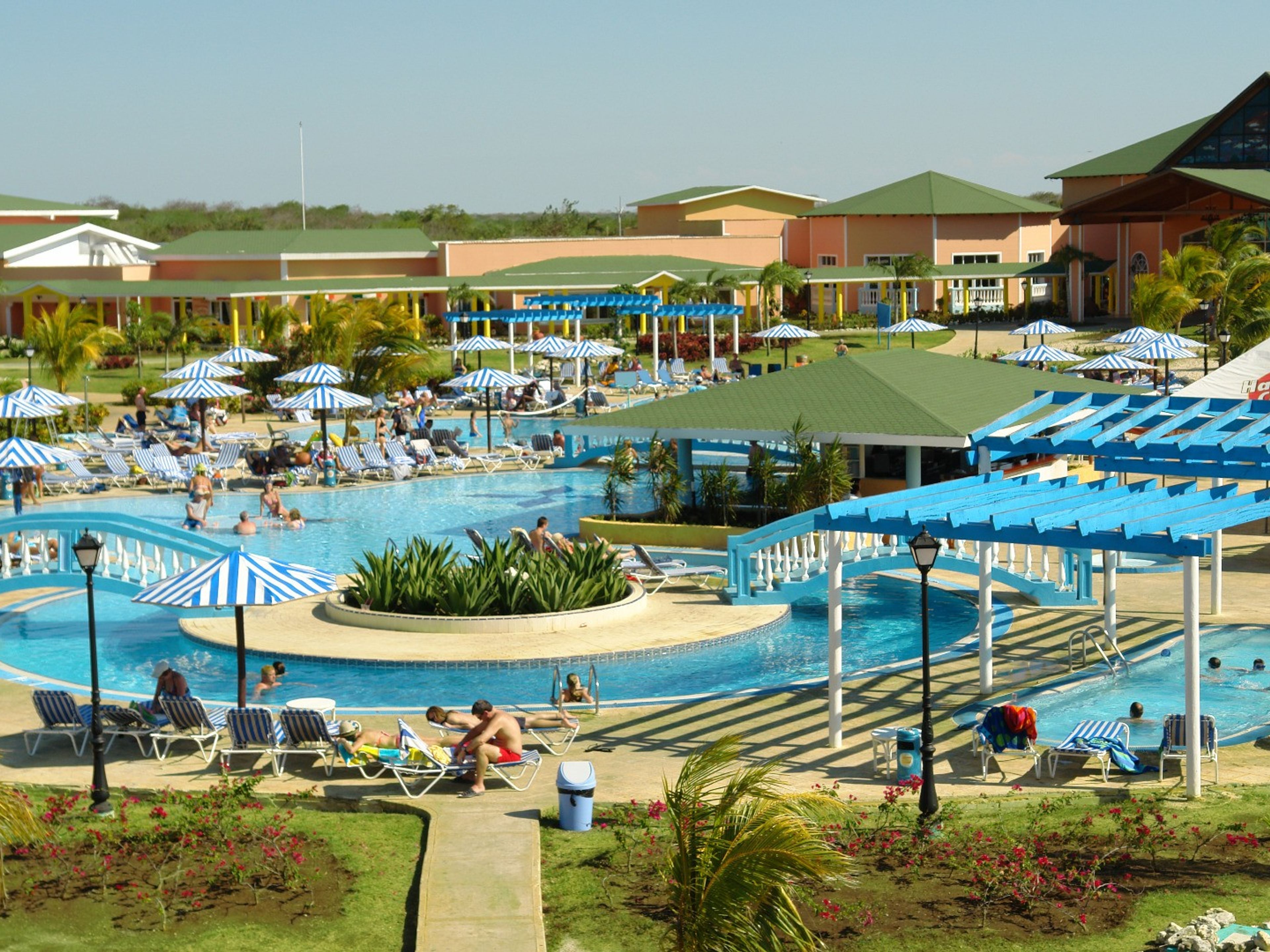 PLAYA COCO RESORT & SUITE HotelPanoramic hotel & pool view