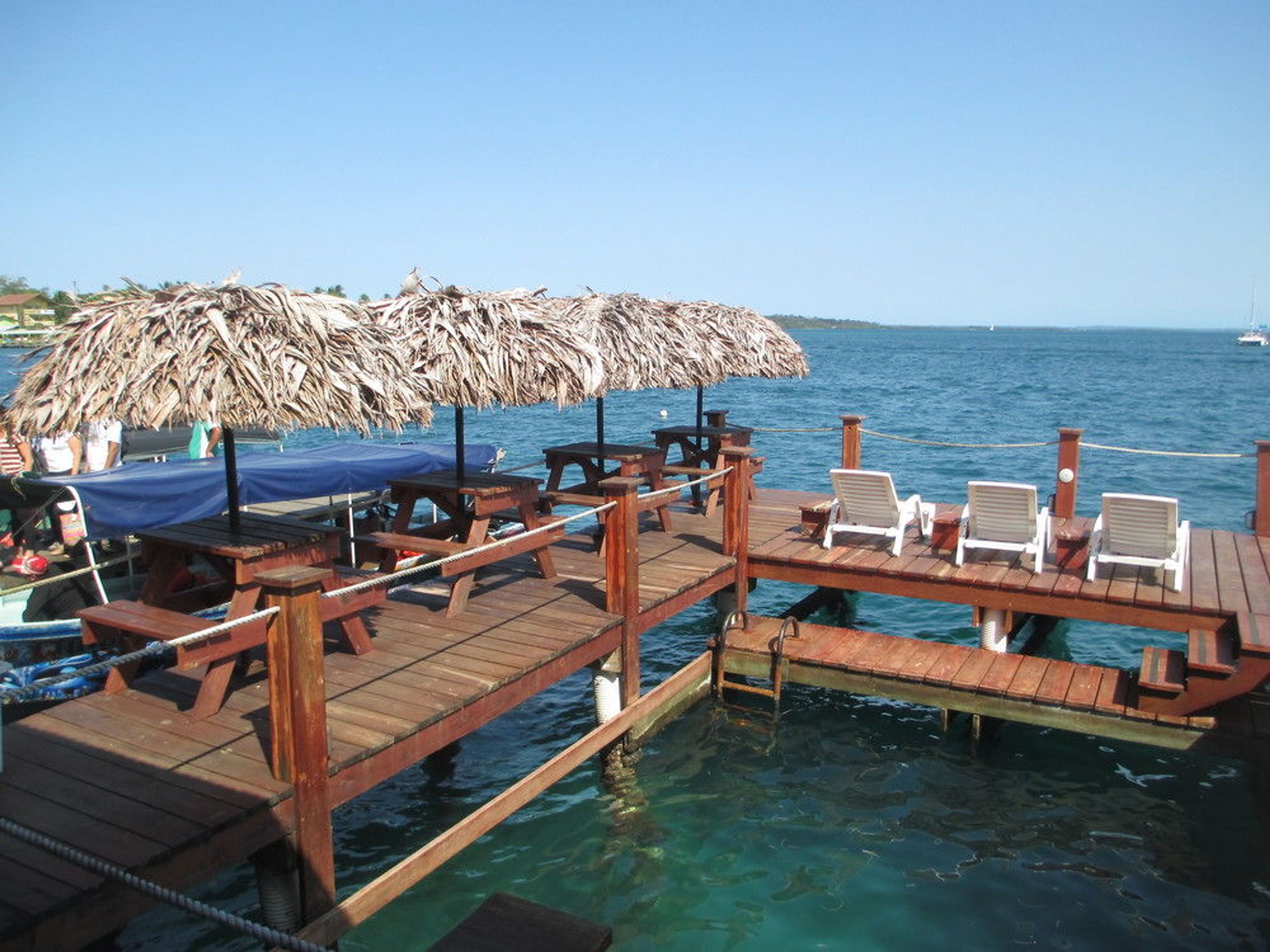 Bocas Town Hotel - Natural pool and the Caribbean sea view