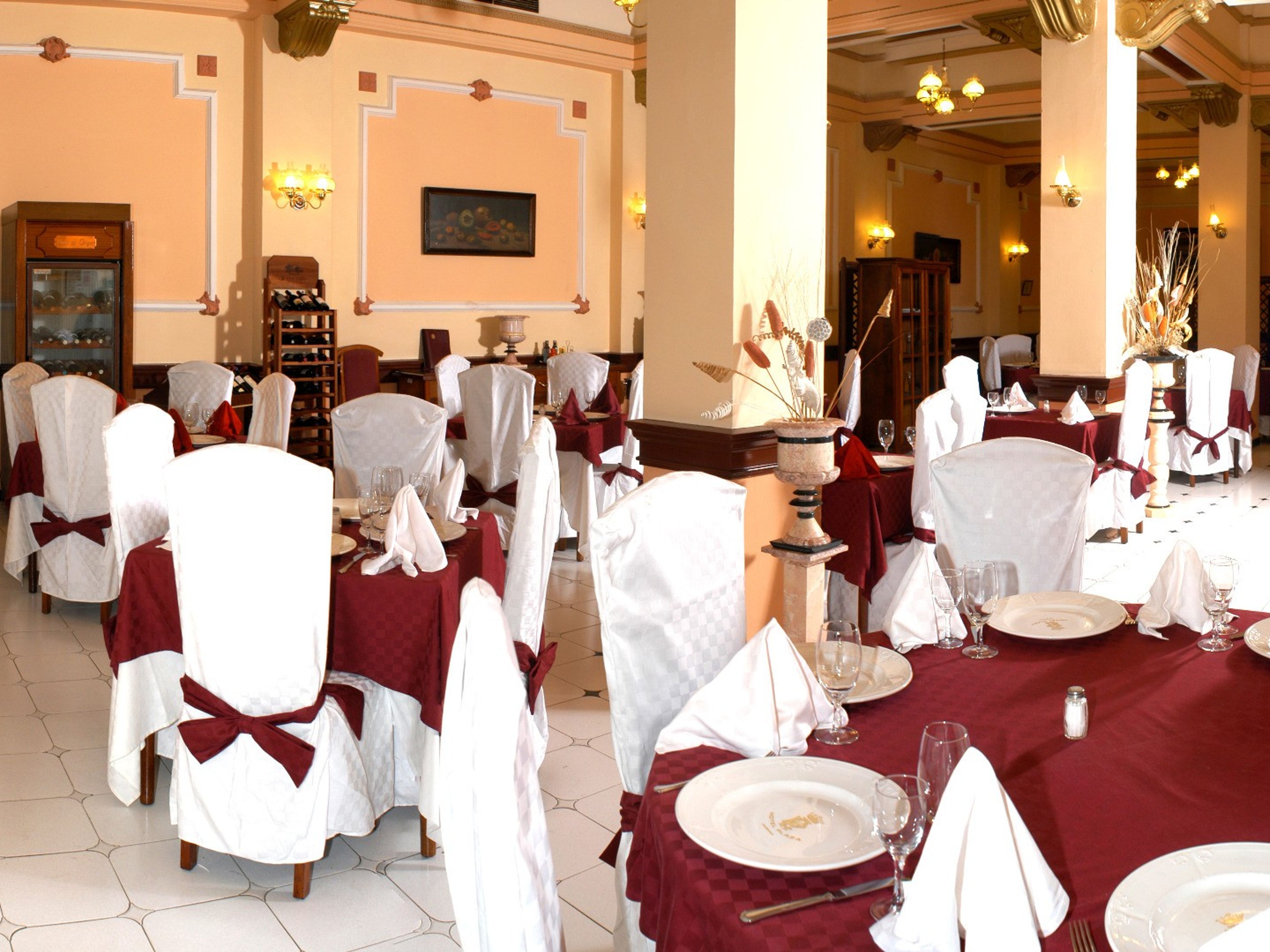 GRAN CARIBE PLAZA HotelCuban Restaurant “Real Plaza”