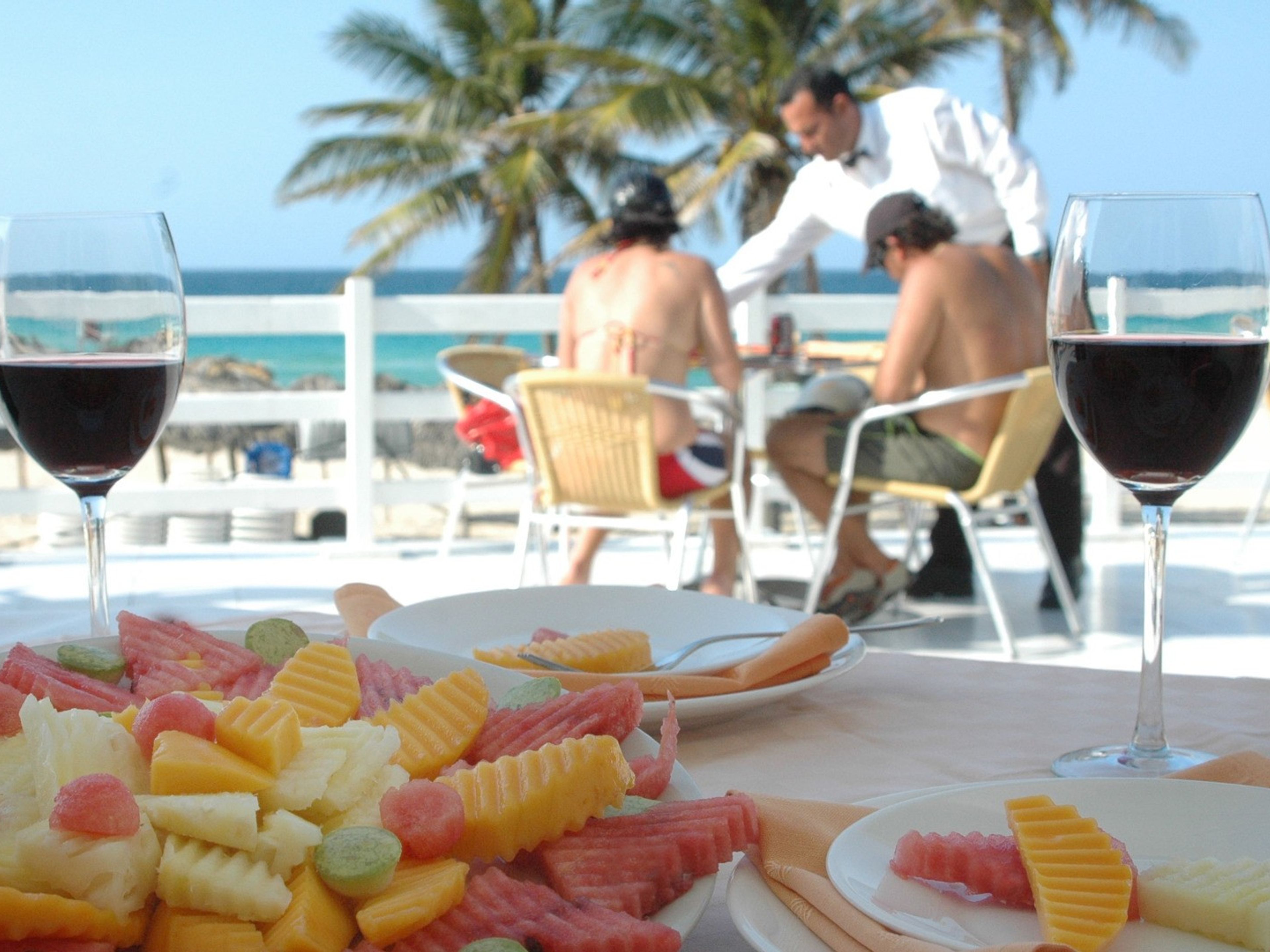 GRAN CARIBE VILLA LOS PINOSBar Terrace