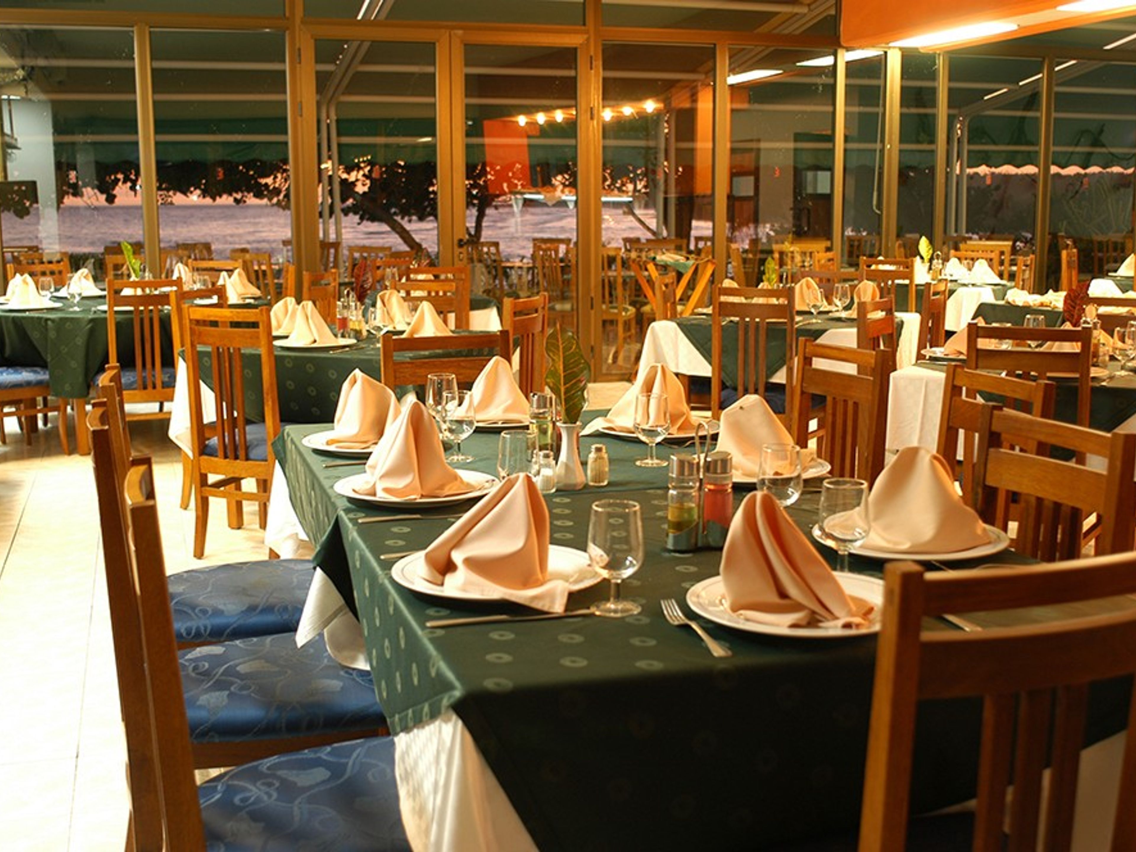 Отель GRAN CARIBE FARO LUNABuffet Restaurant Caribe