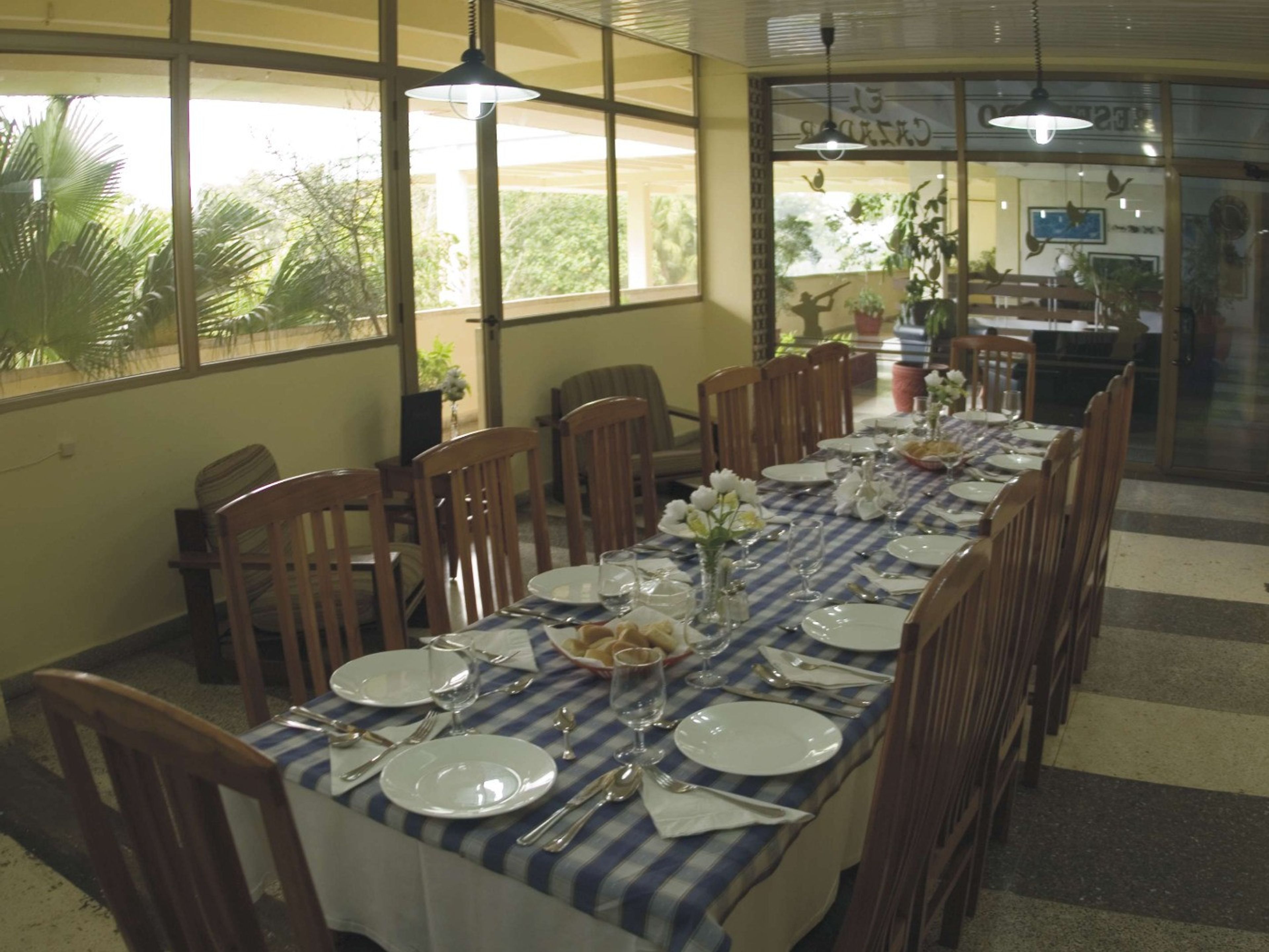Hotel Islazul ZazaA la carte international restaurant El Cazador