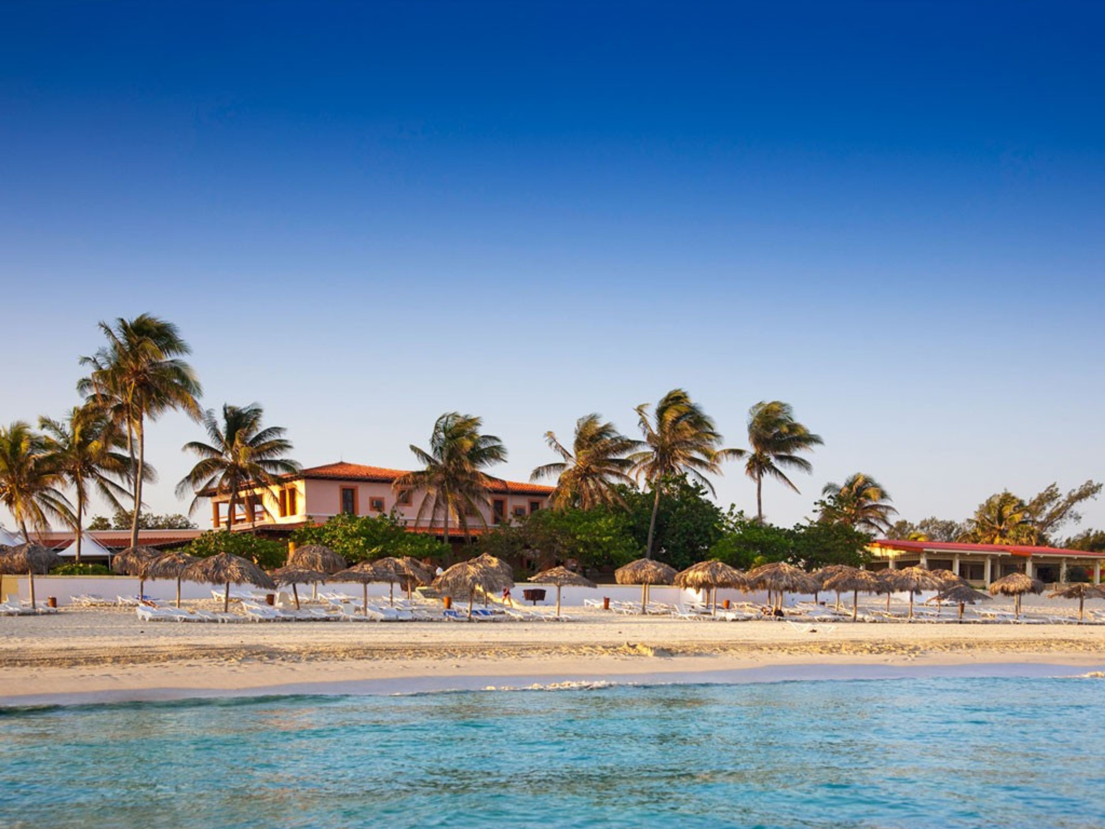Hotel STARFISH CUATRO PALMAS - Adultos com mais de 16 anos de idadeHotel's beach panoramic view