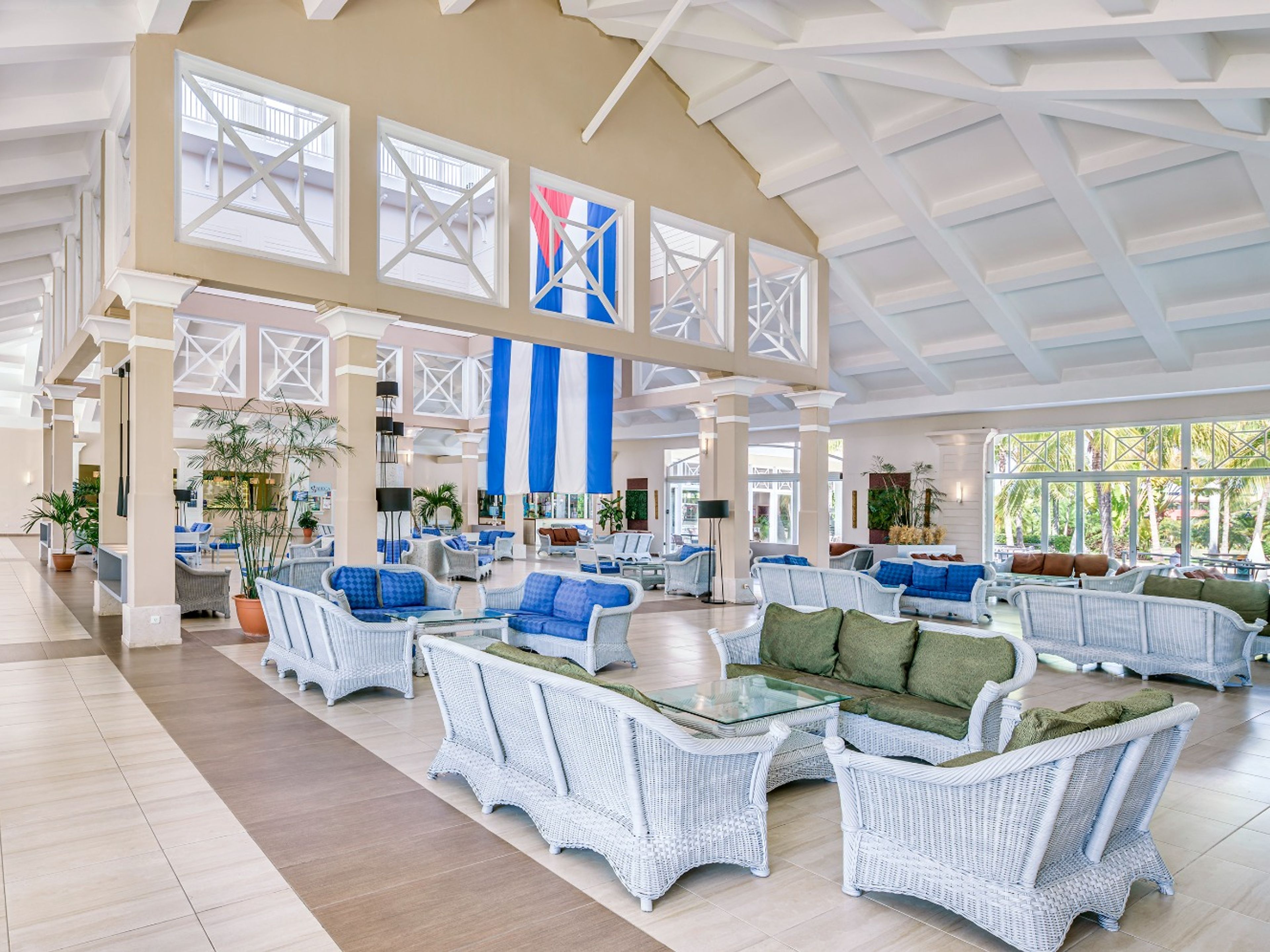 MELIÁ PENÍNSULA VARADERO ALL INCLUSIVE HotelHotel´s lobby view