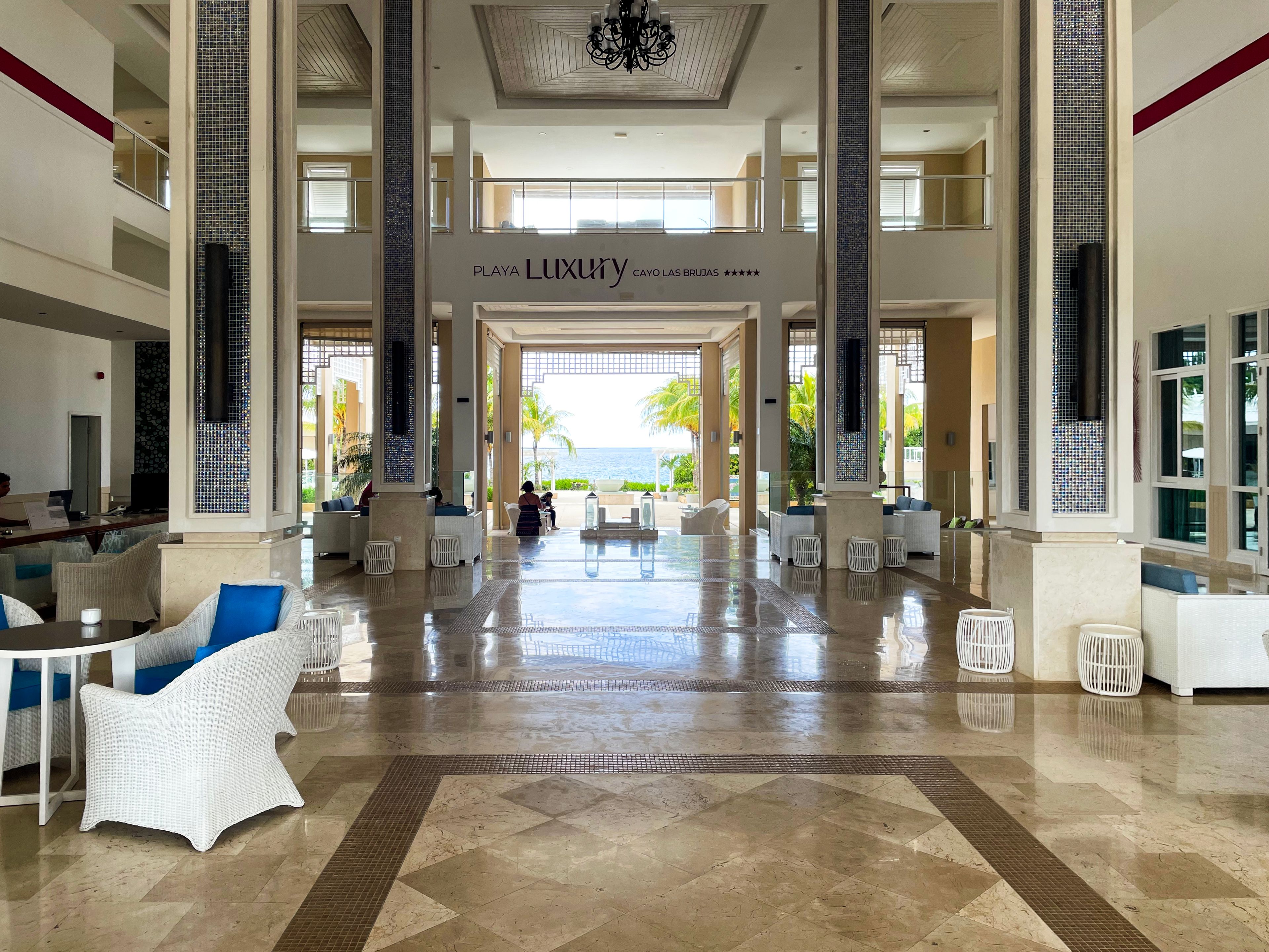 PLAYA LUXURY CAYO LAS BRUJAS Hotel - Nur Erwachsene über 18 Jahre altLobby aerea