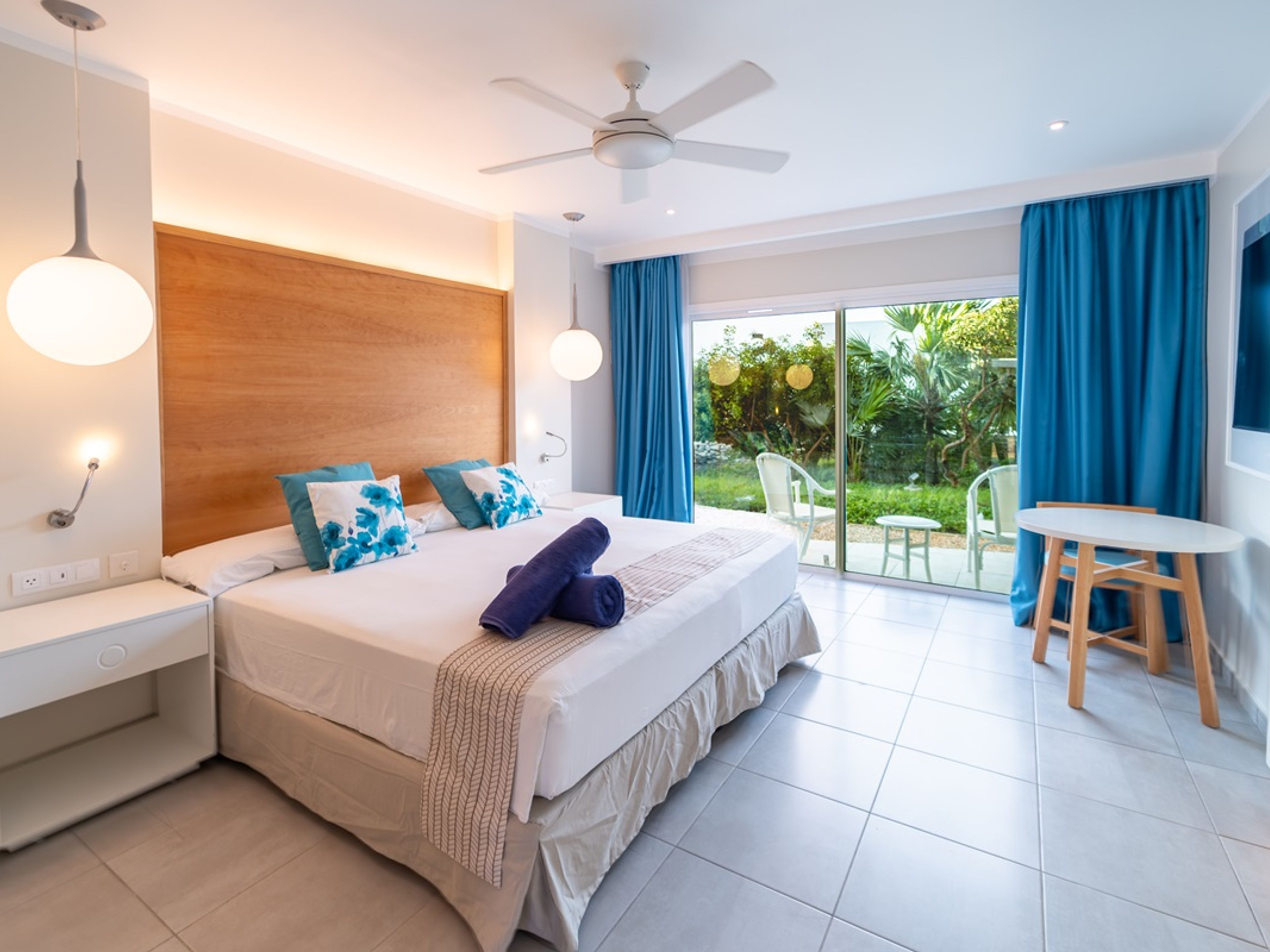 Hôtel SANCTUARY WHITE SANDS- Exclusivement pour les adultes de plus de 18 ansDELUXE STANDARD GARDEN VIEW Room.