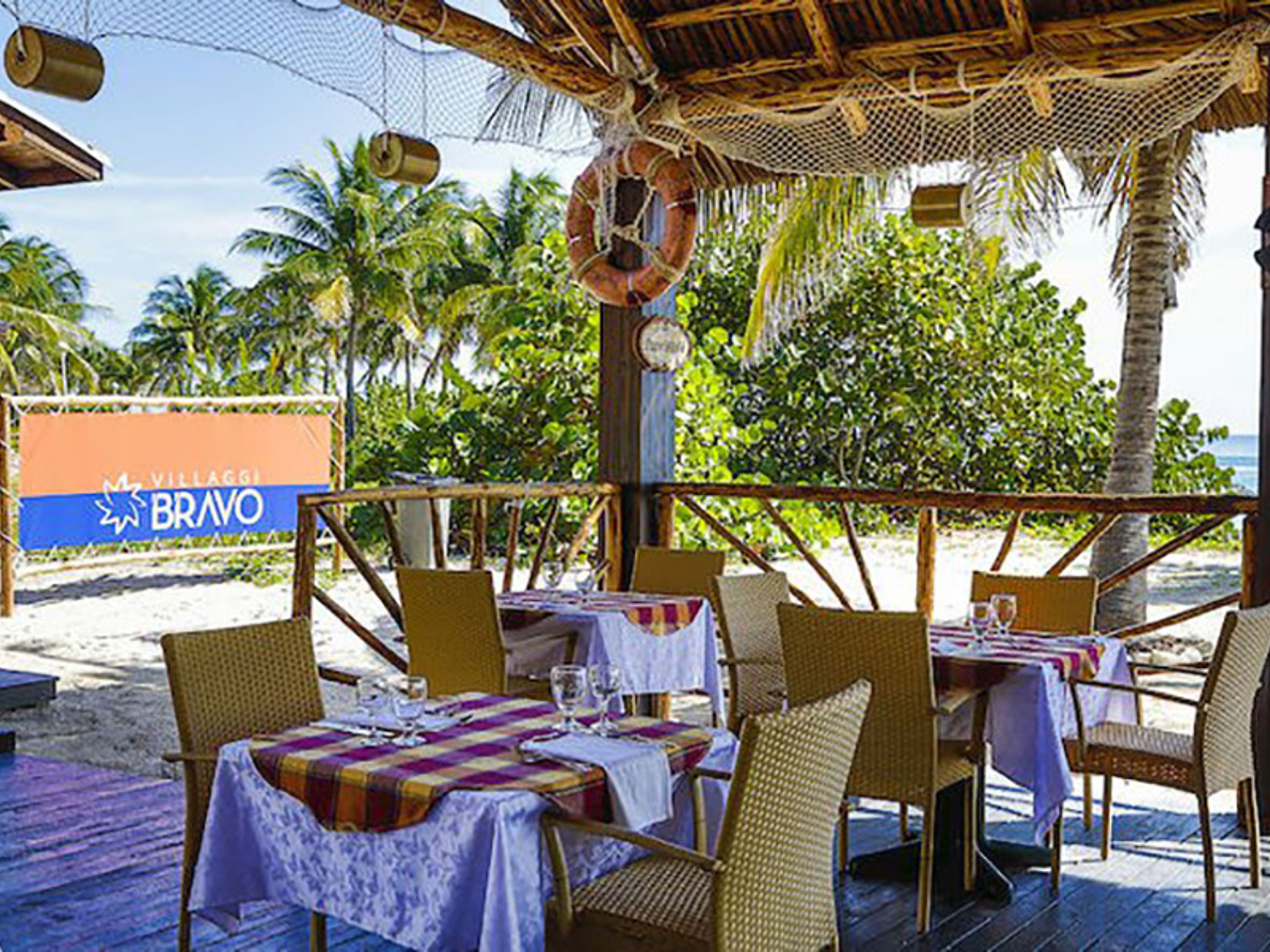 VILLA CORALBeach Restaurant Ranchón Terraza