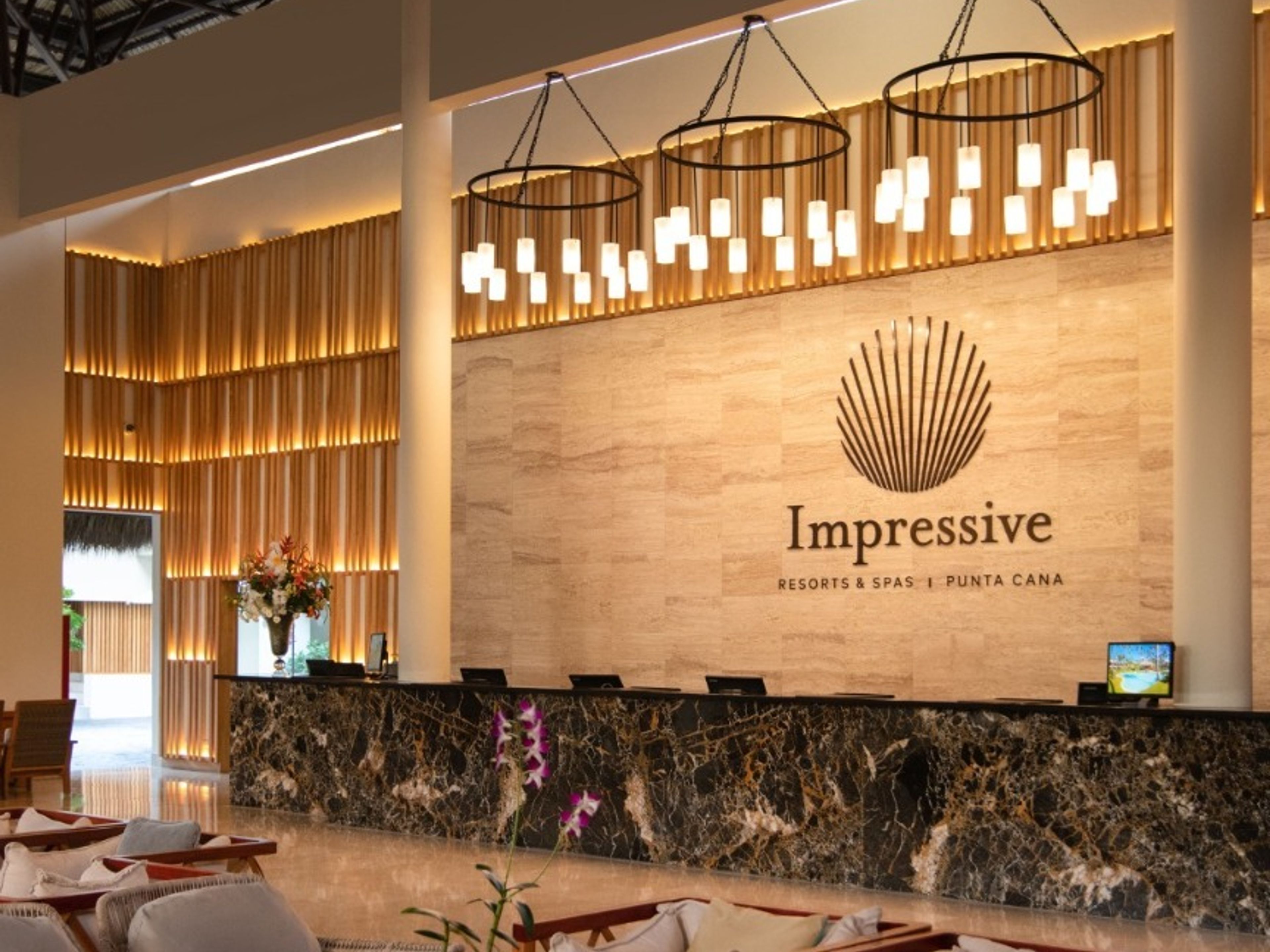 Отель IMPRESSIVE PUNTA CANA - ALL INCLUSIVEHotel's reception view.
