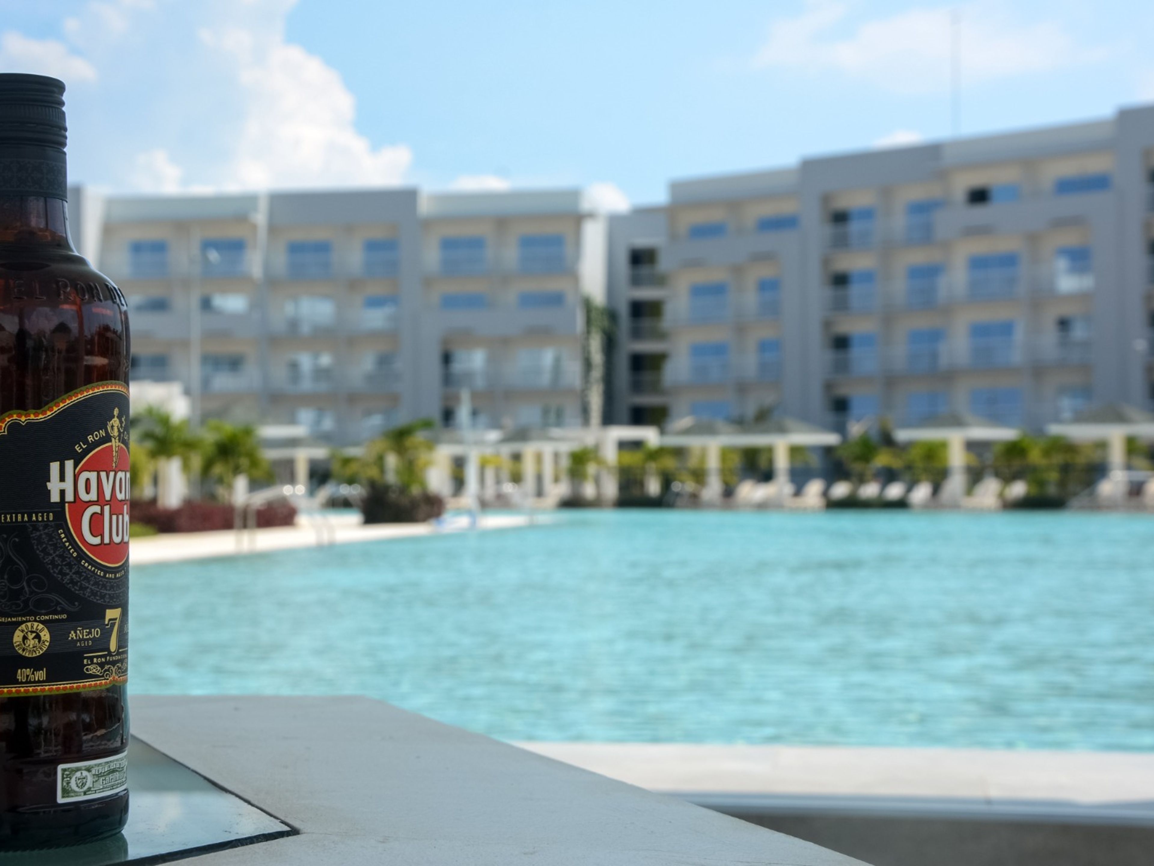 Hôtel SIERRA CRISTALPool Bar SAOCO.