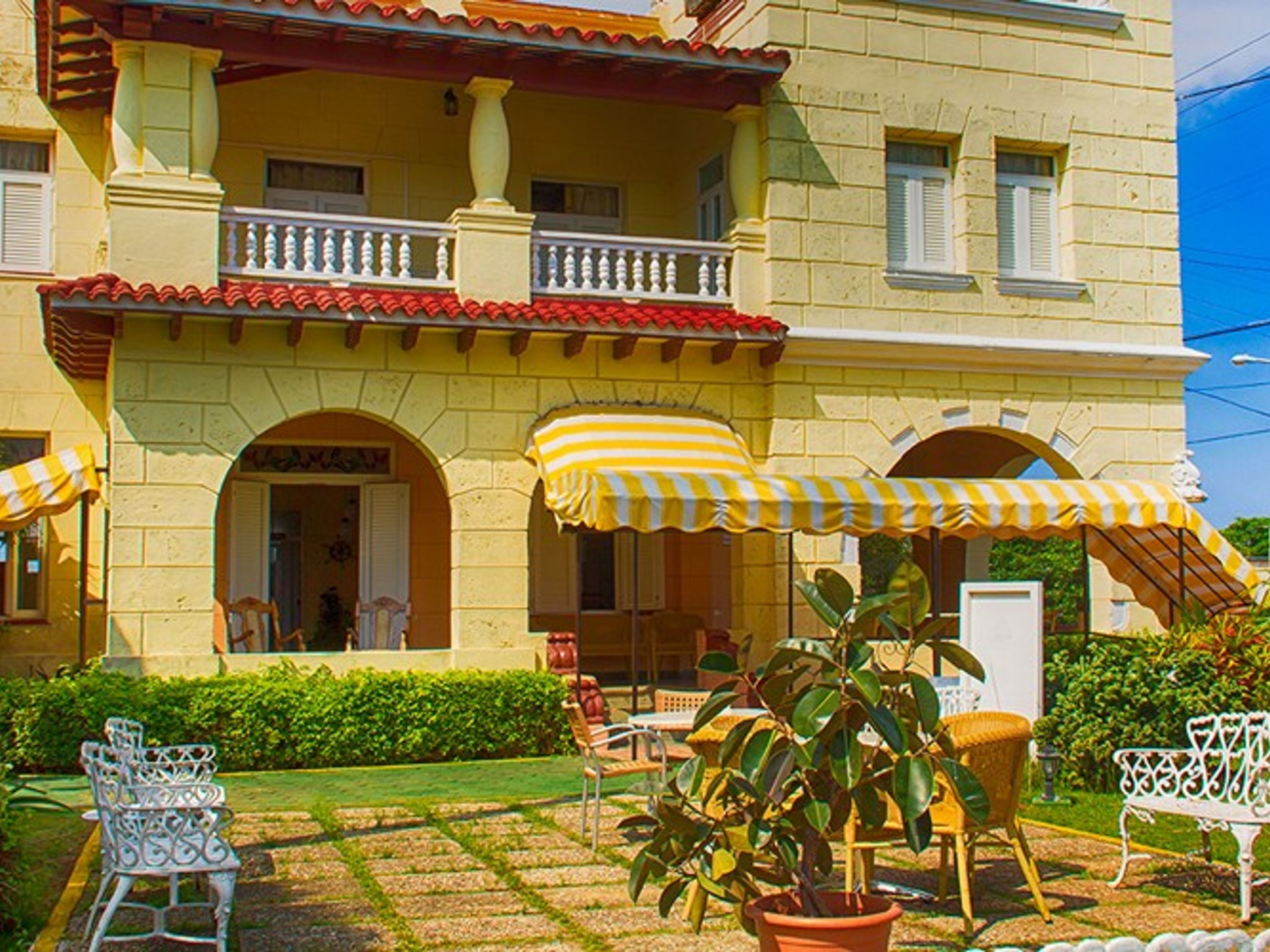 ISLAZUL PULLMAN Hotel