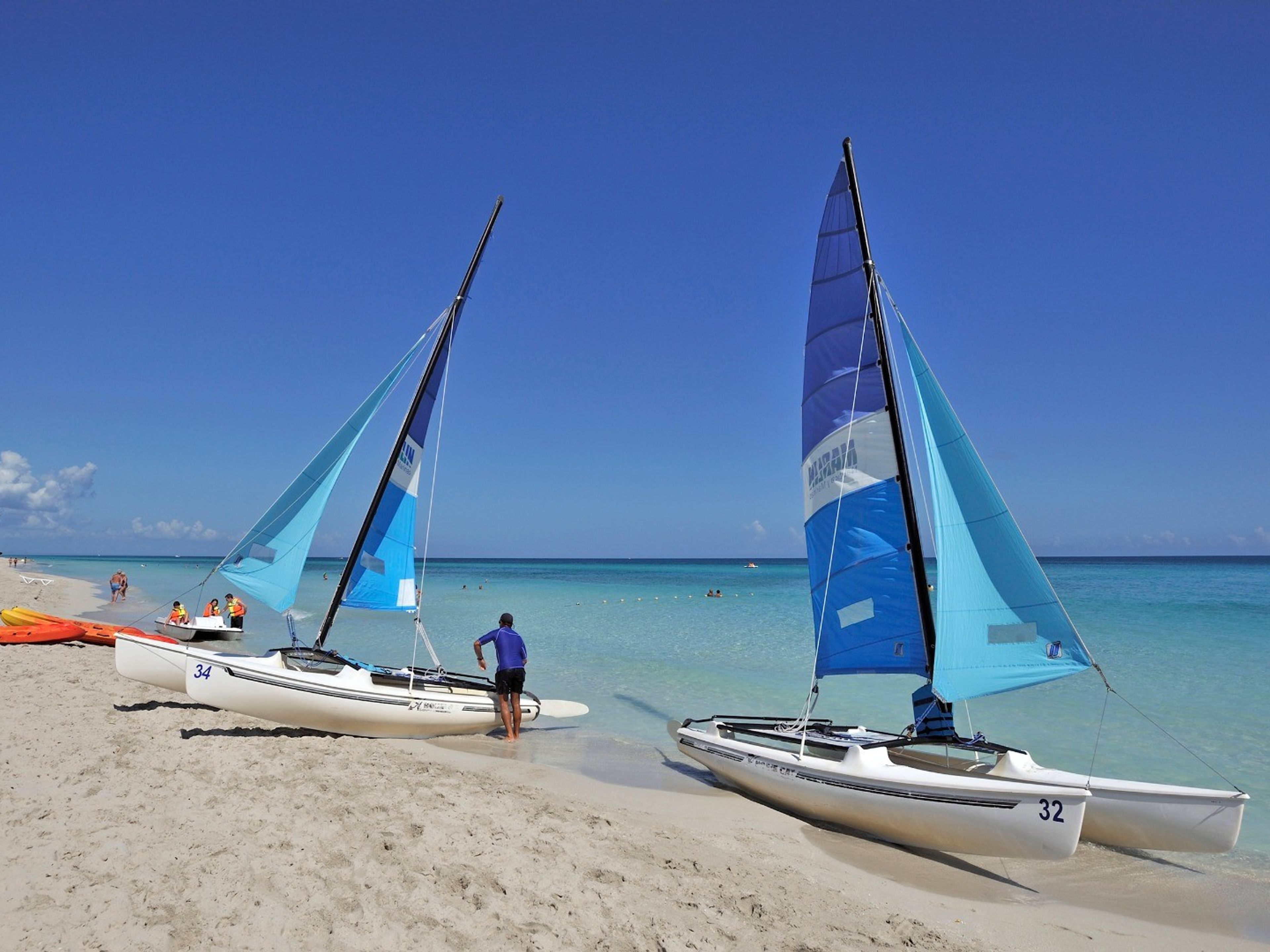 SOL PALMERAS ALL INCLUSIVE HOTEL & BUNGALOWSWater sports