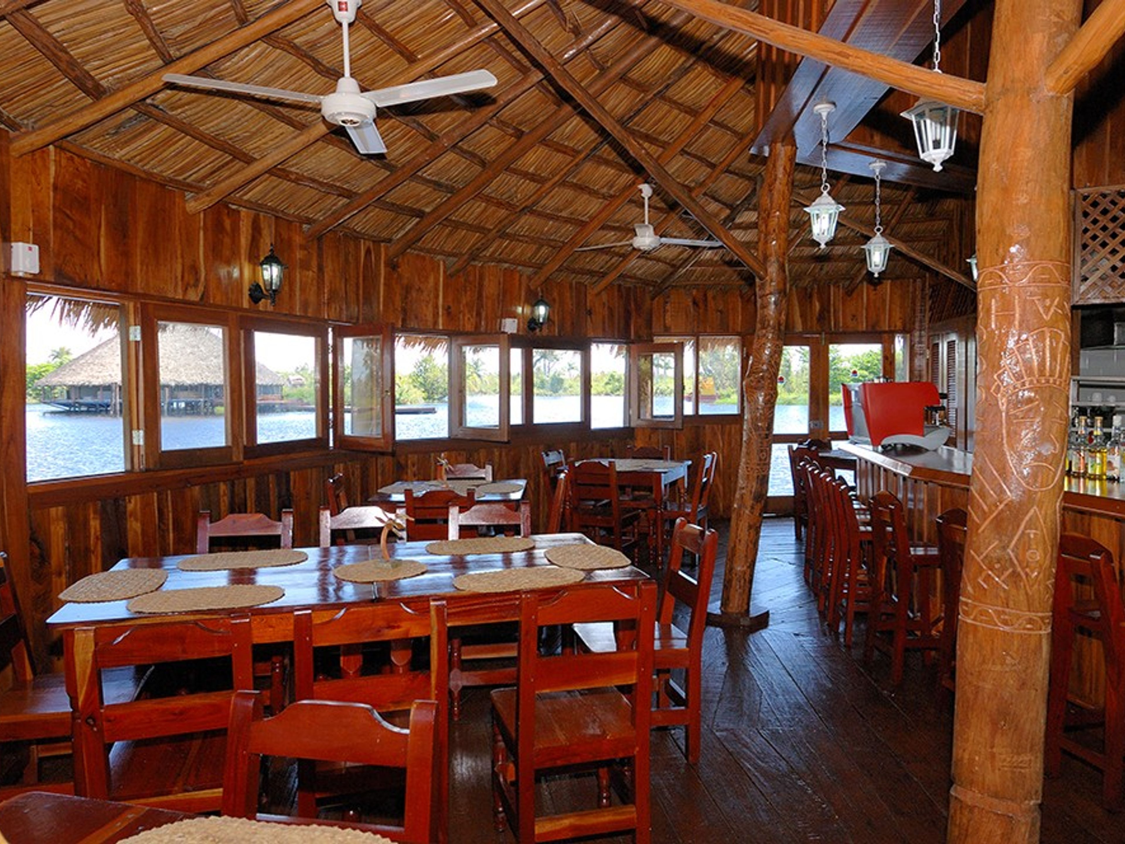 Villa Horizontes Guama - Solo adultosPool Snack Bar