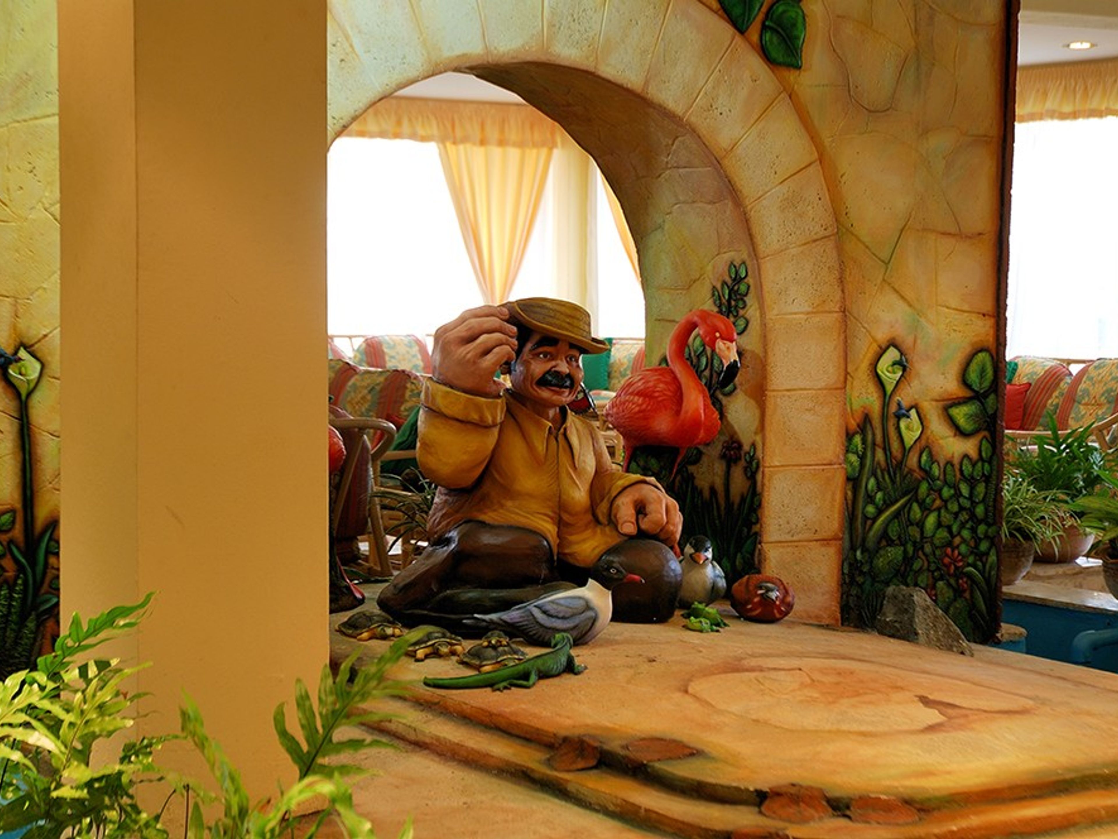 Oтель Cubanacan Chateau MiramarLobby View