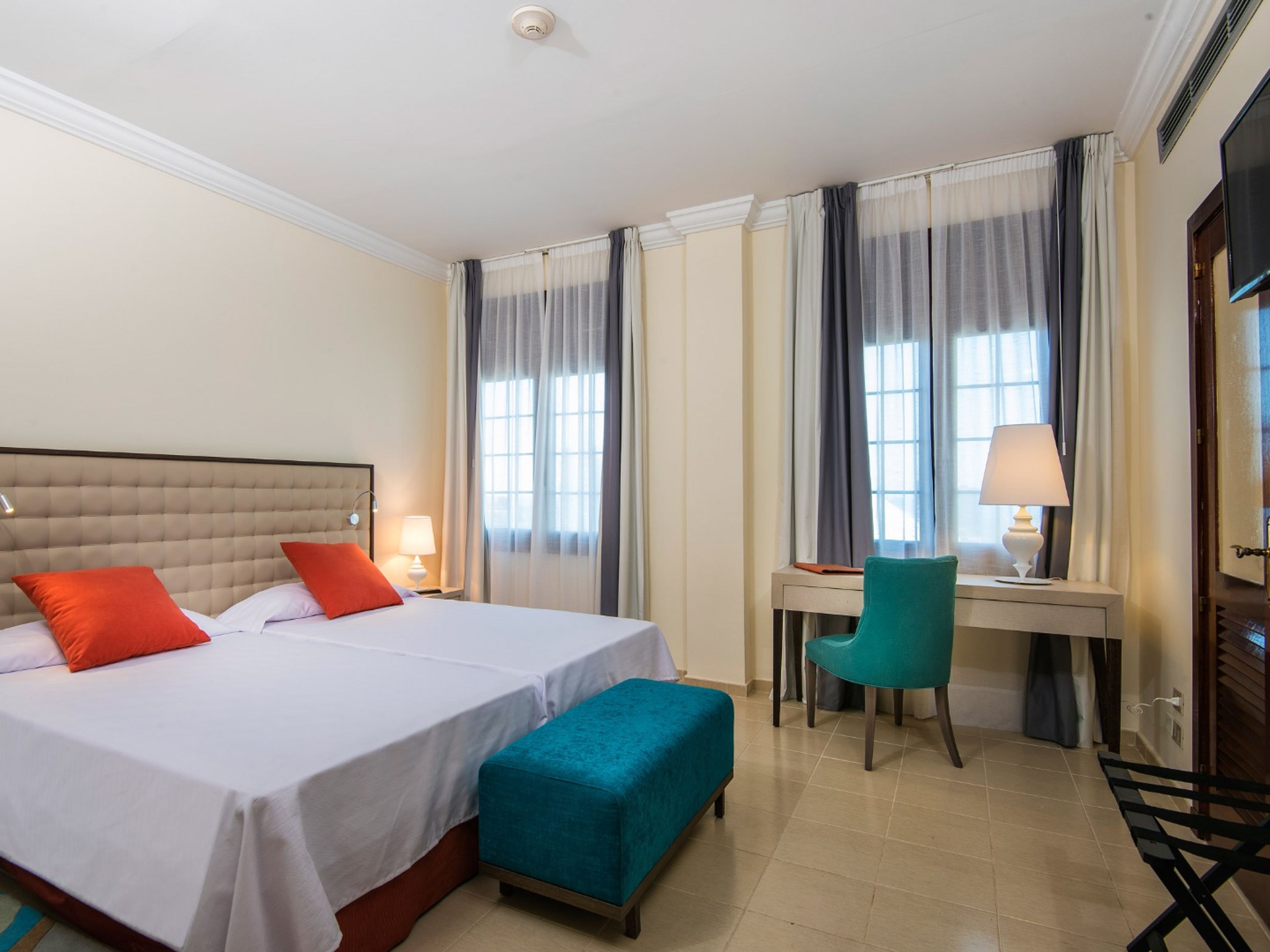 NH COLLECTION VICTORIA HôtelStandard Double Room