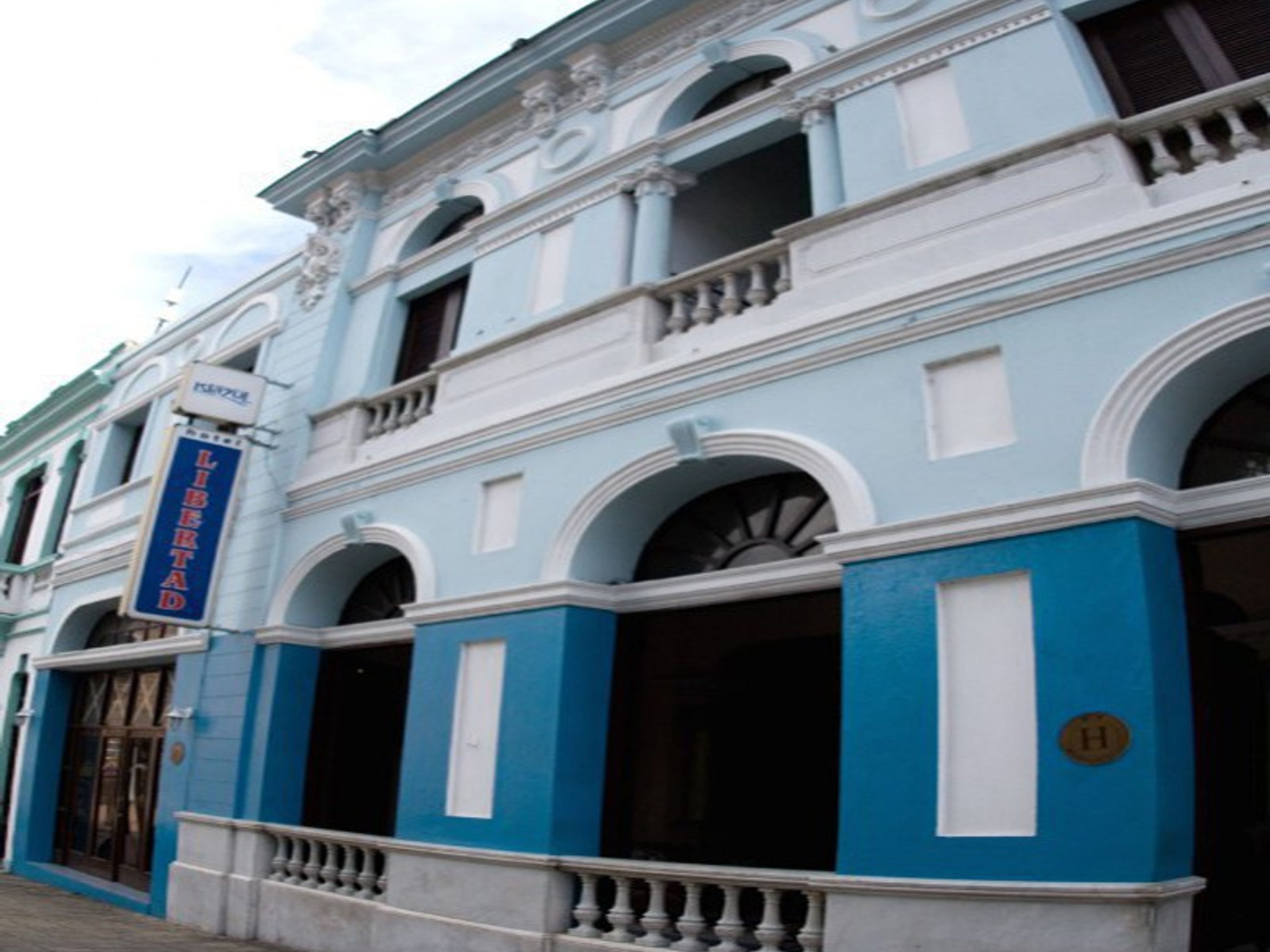 ISLAZUL LIBERTAD HotelPanoramic hotel view