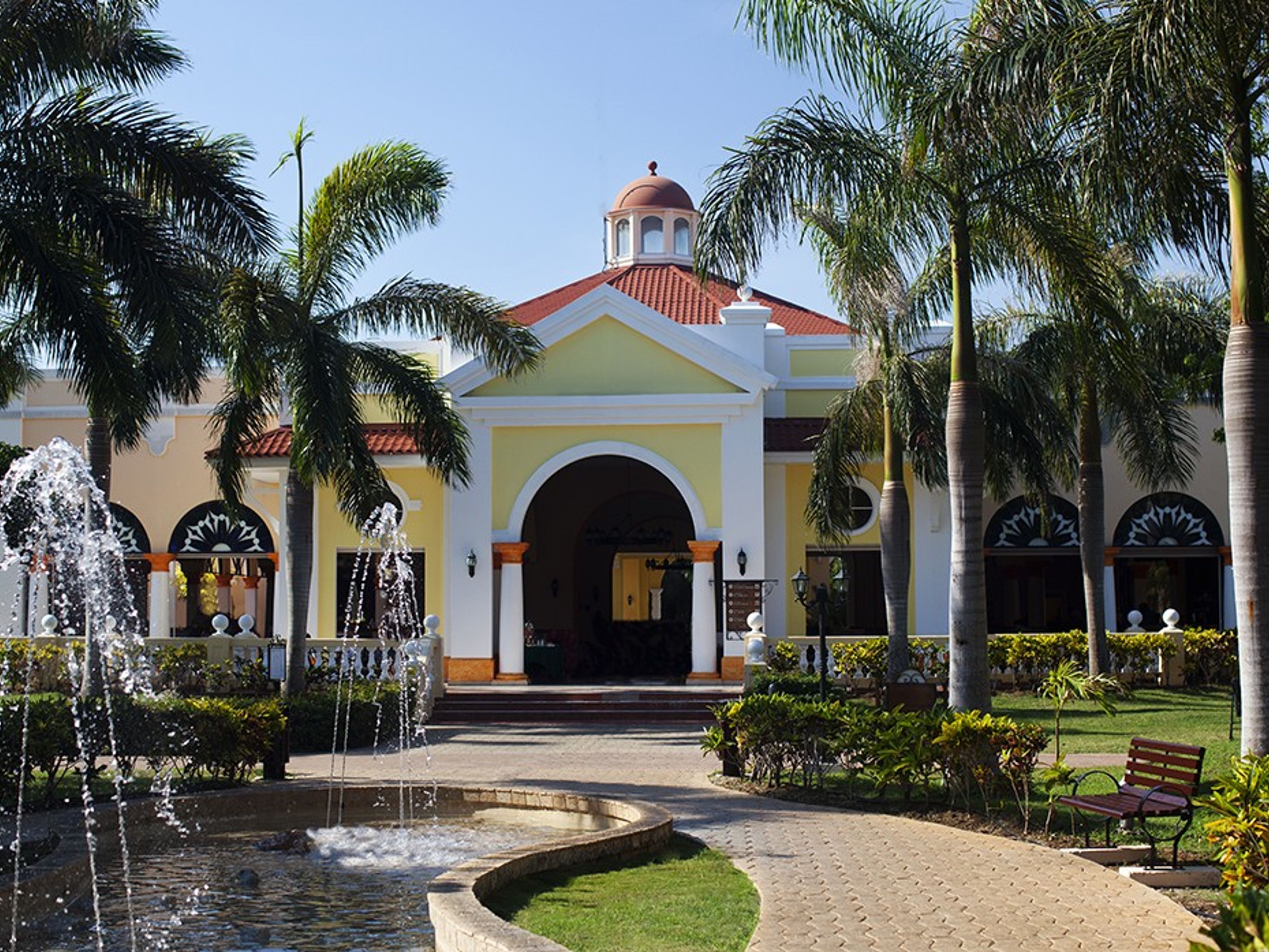 Отель RESONANCE VARADERO BEACH RESORT - Взрослые только старше 18 лет (Бывший отель Memories Varadero)Hotel's interior view
