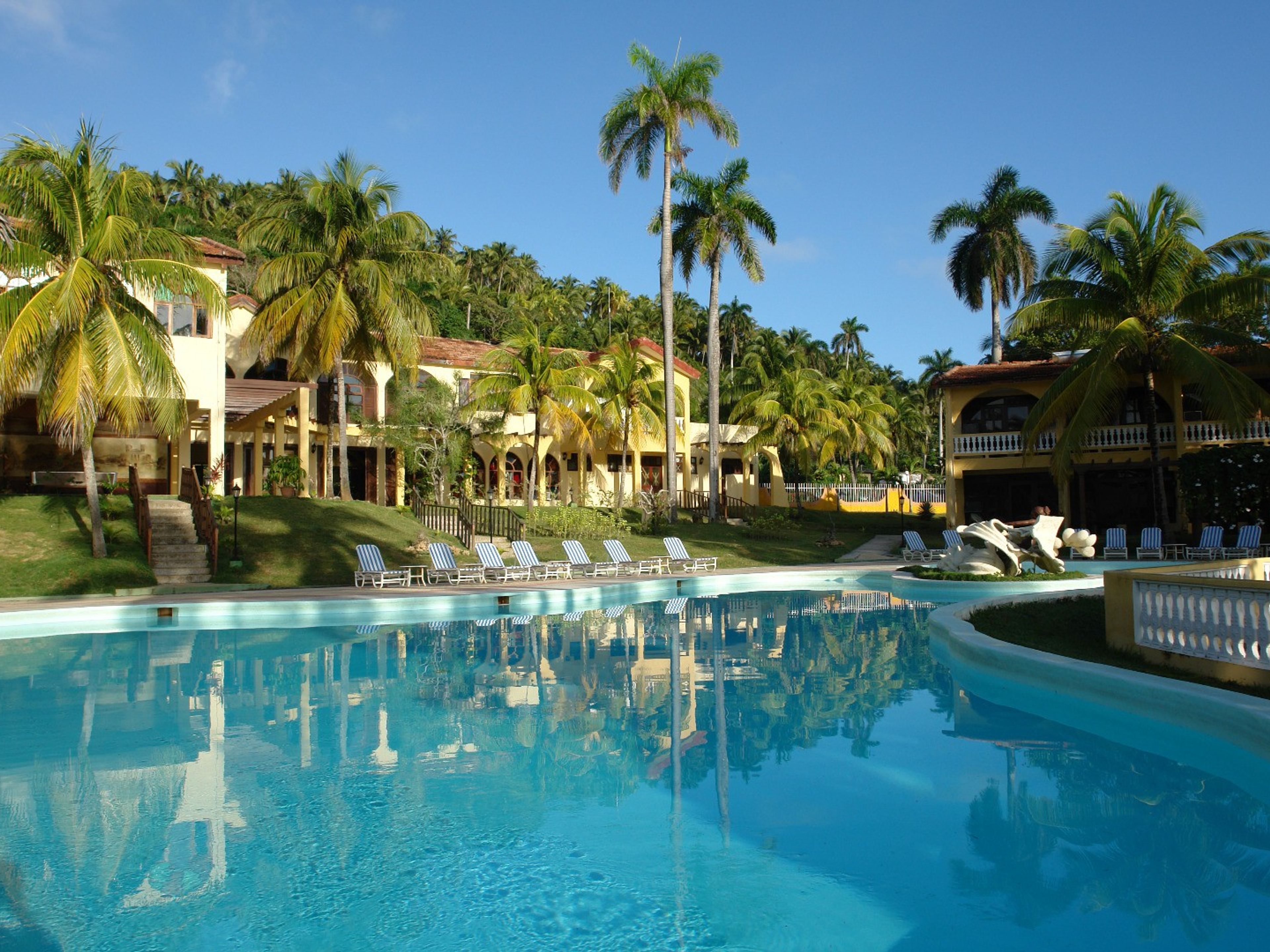 PORTO SANTO HotelPanoramic hotel & pool view