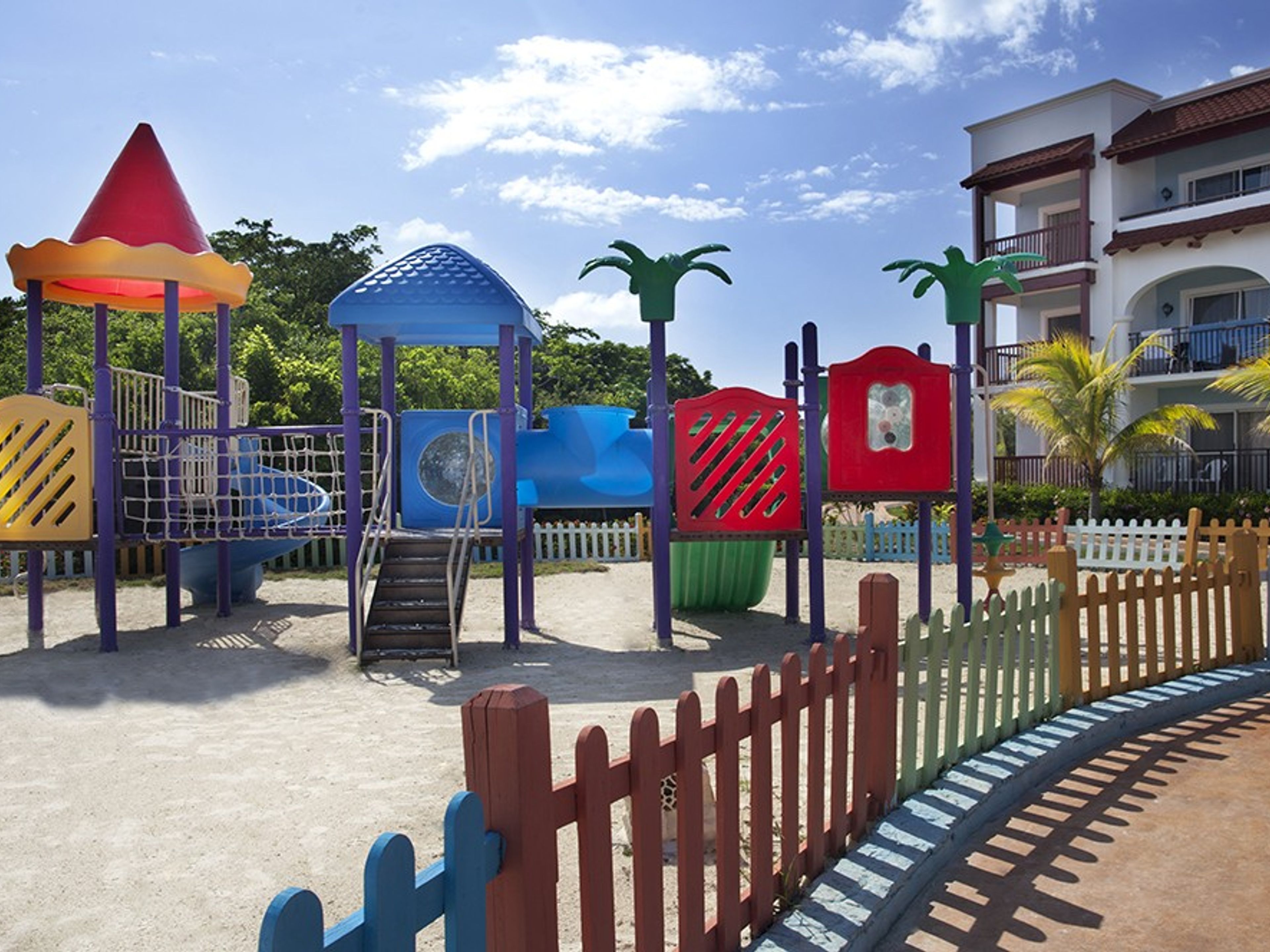 MEMORIES PARAÍSO BEACH RESORT HotelHotel's baby club