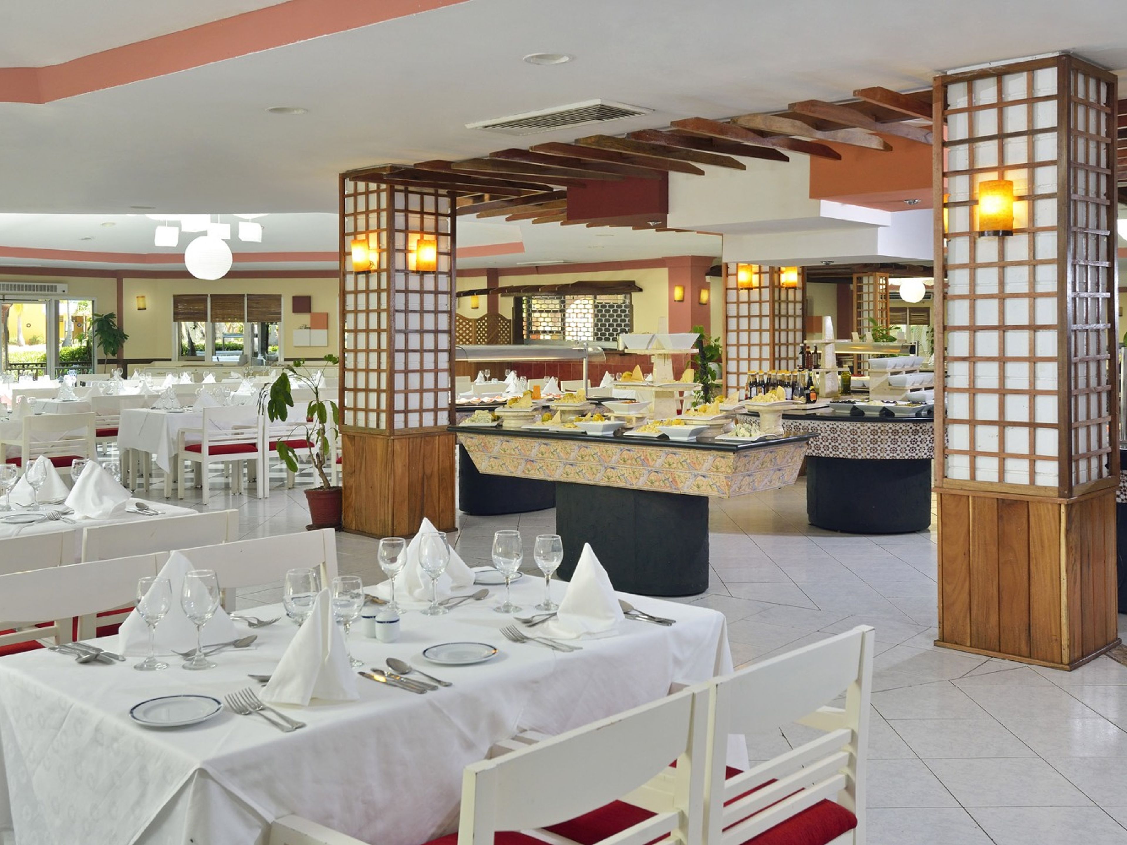 Hotel MELIÁ LAS ANTILLAS ALL INCLUSIVEBuffet Restaurant LOS TAÍNOS