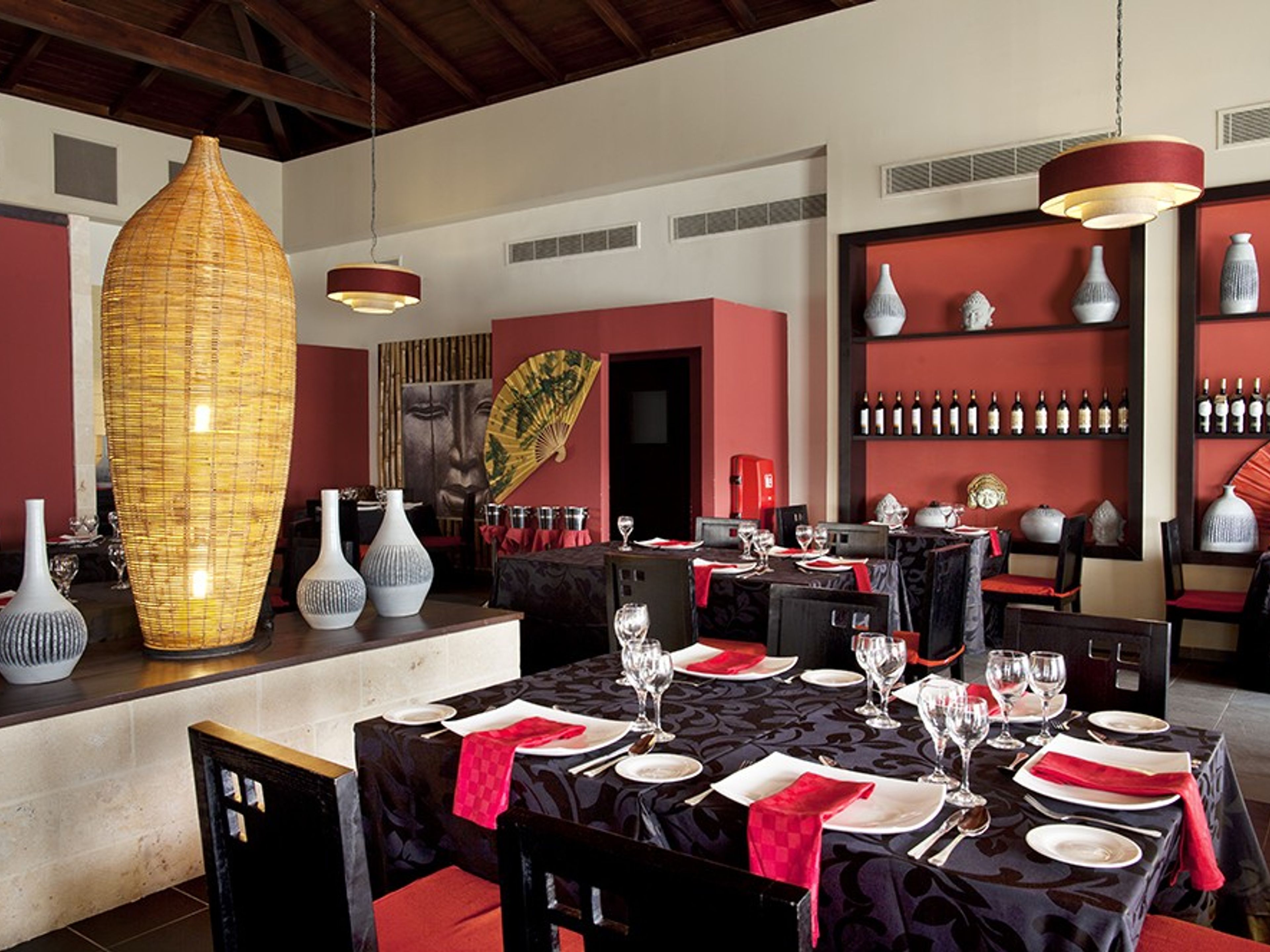 Hotel MEMORIES FLAMENCO BEACH RESORTAsian Restaurant Shape Fen