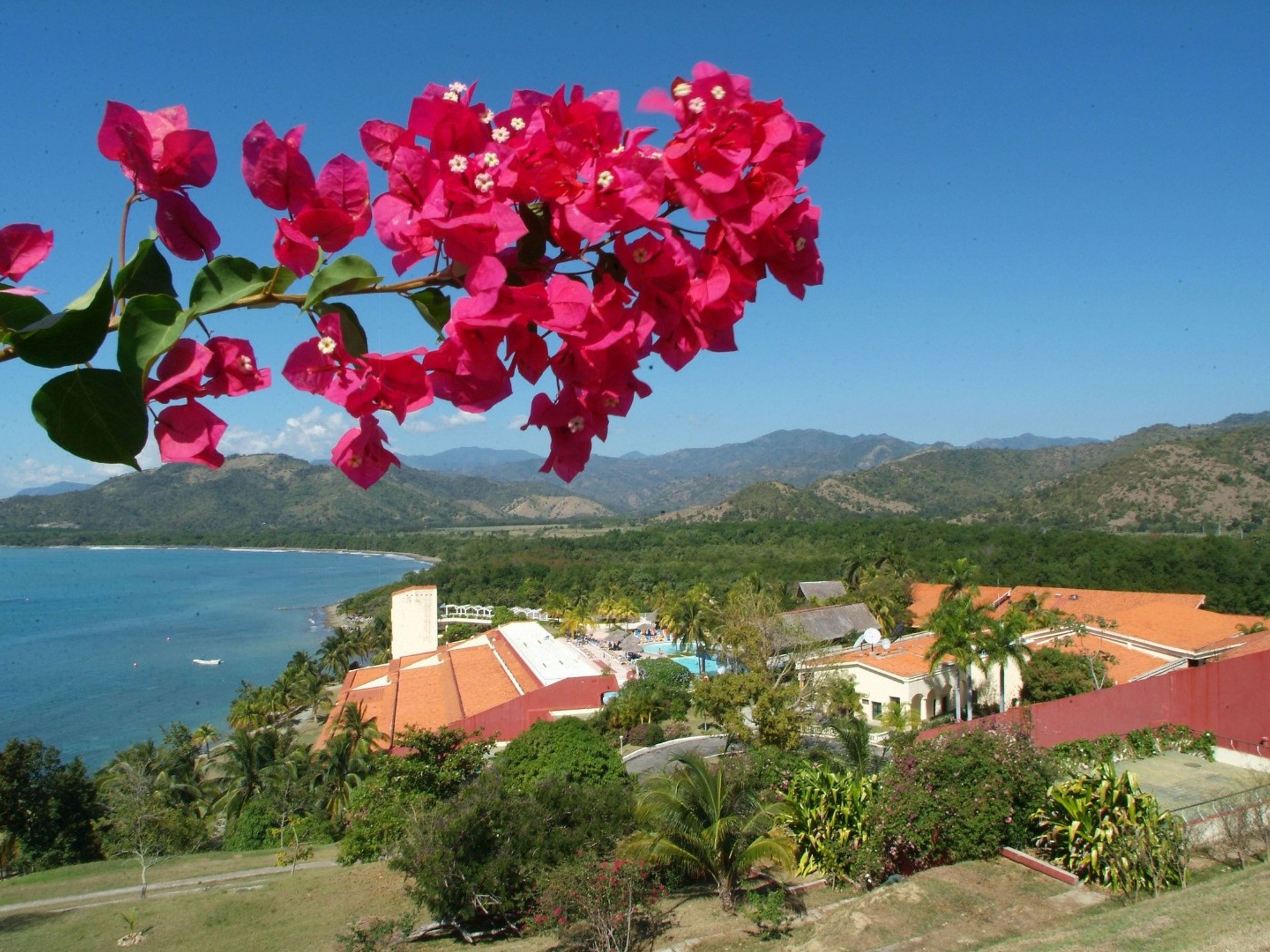 Hotel Brisas Sierra MarHotel's panoramic view
