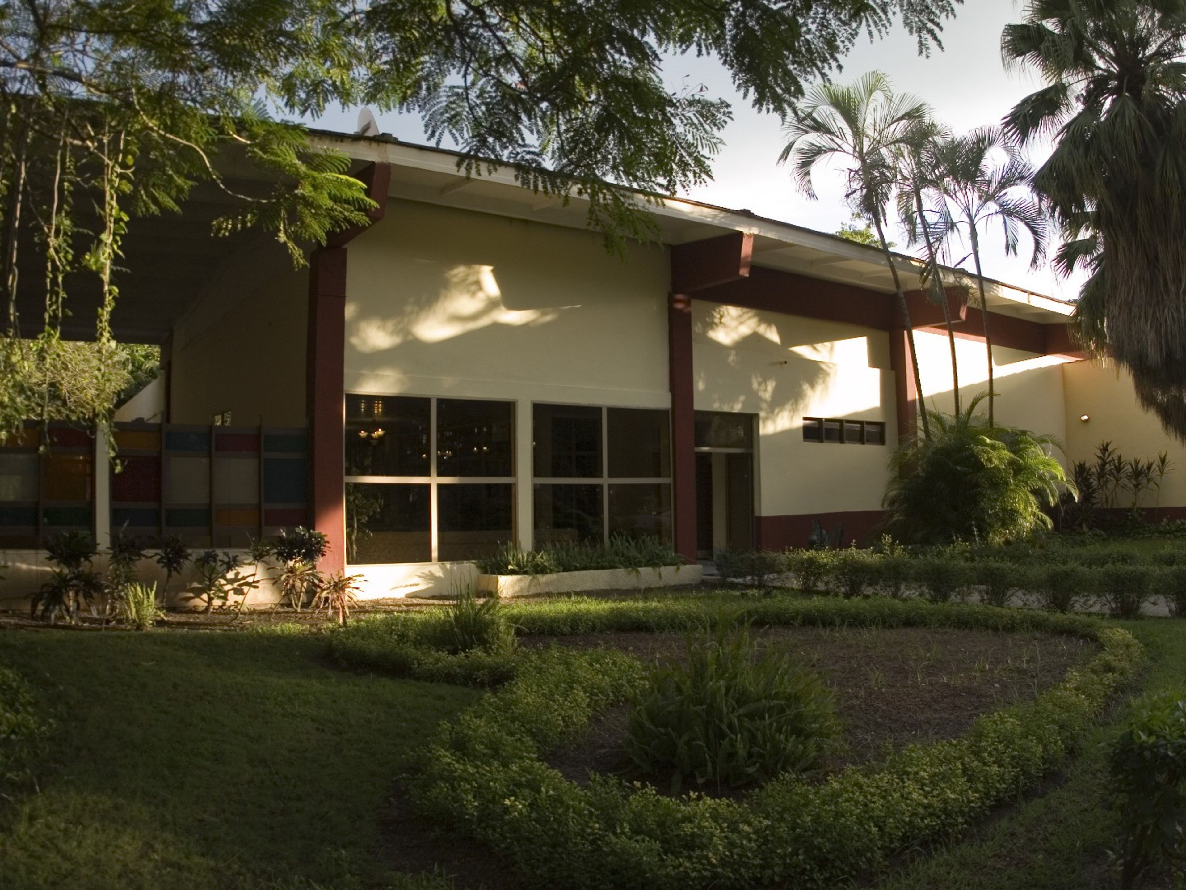 ISLAZUL BAYAMO VillaPanoramic villa view