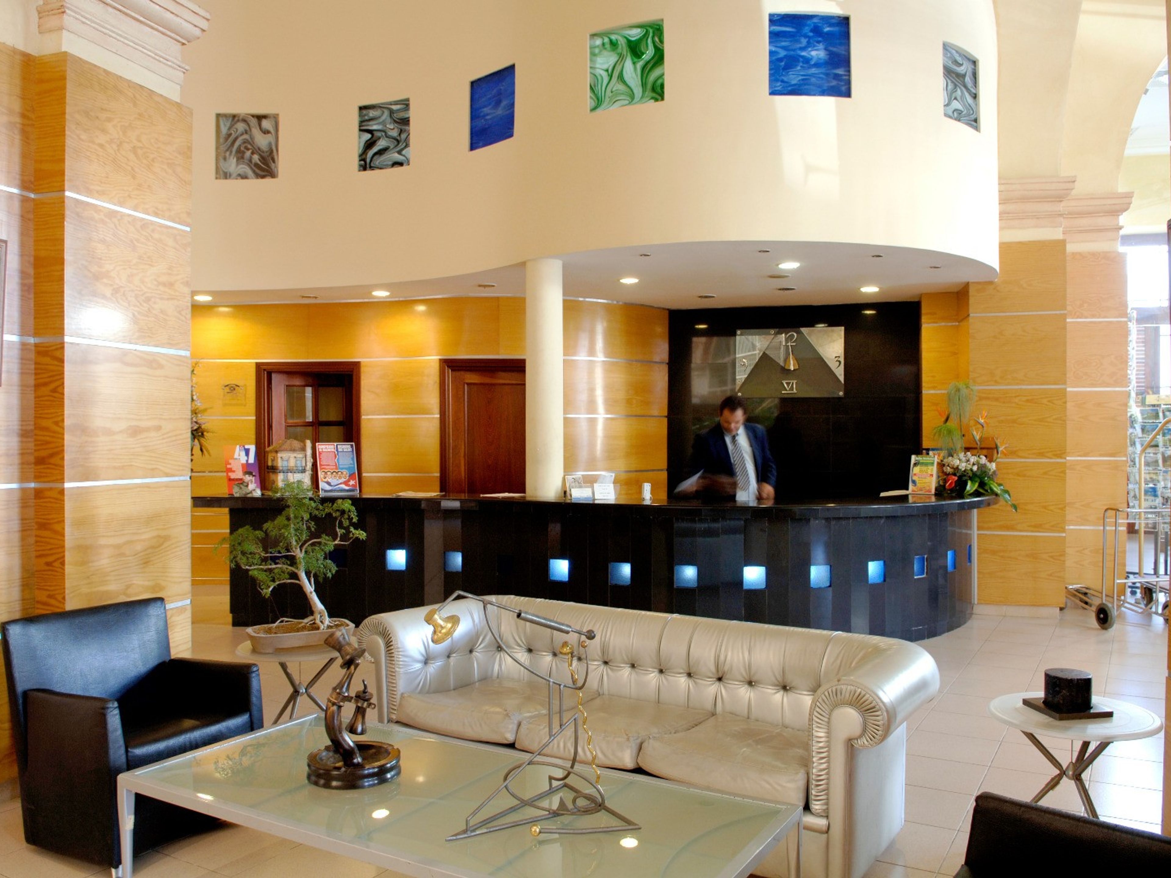 TELÉGRAFO AXEL LA HABANA Hotel - Erwachsene nur über 18 Jahre altHotel reception