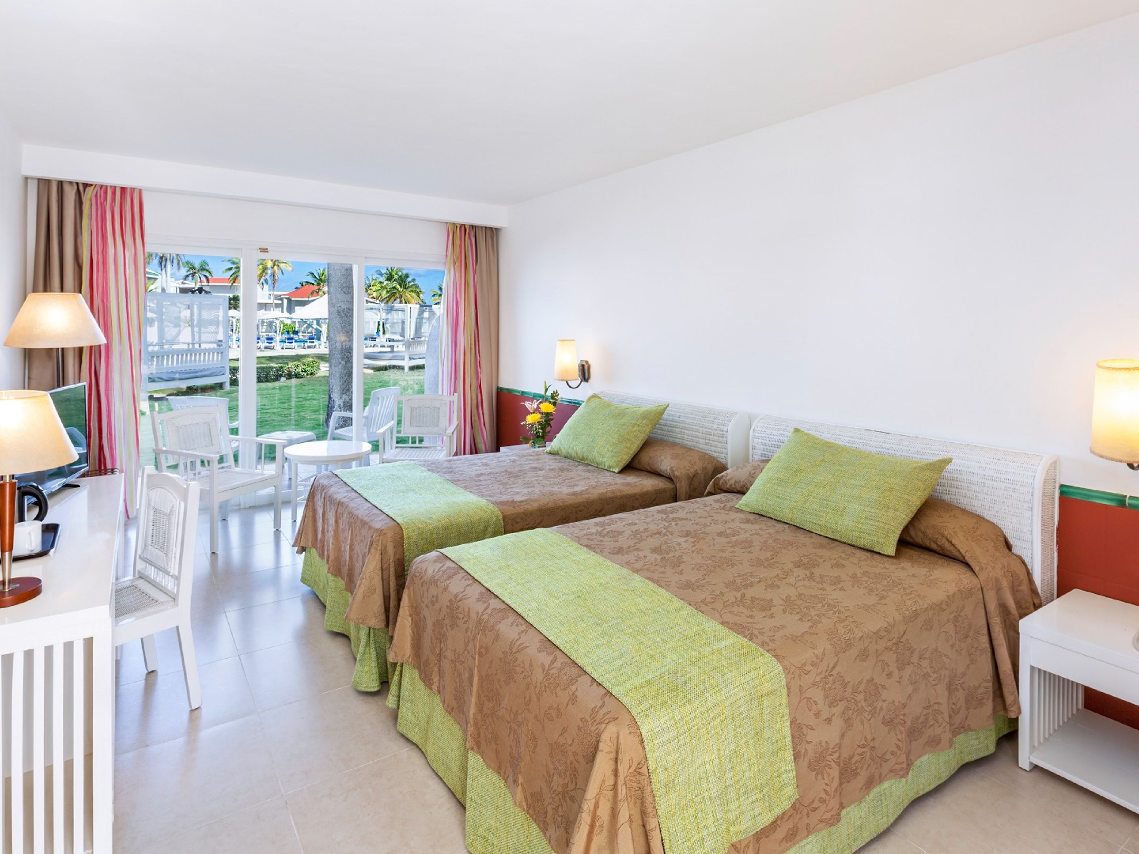 TRYP CAYO COCO ALL INCLUSIVE HotelTRYP Room
