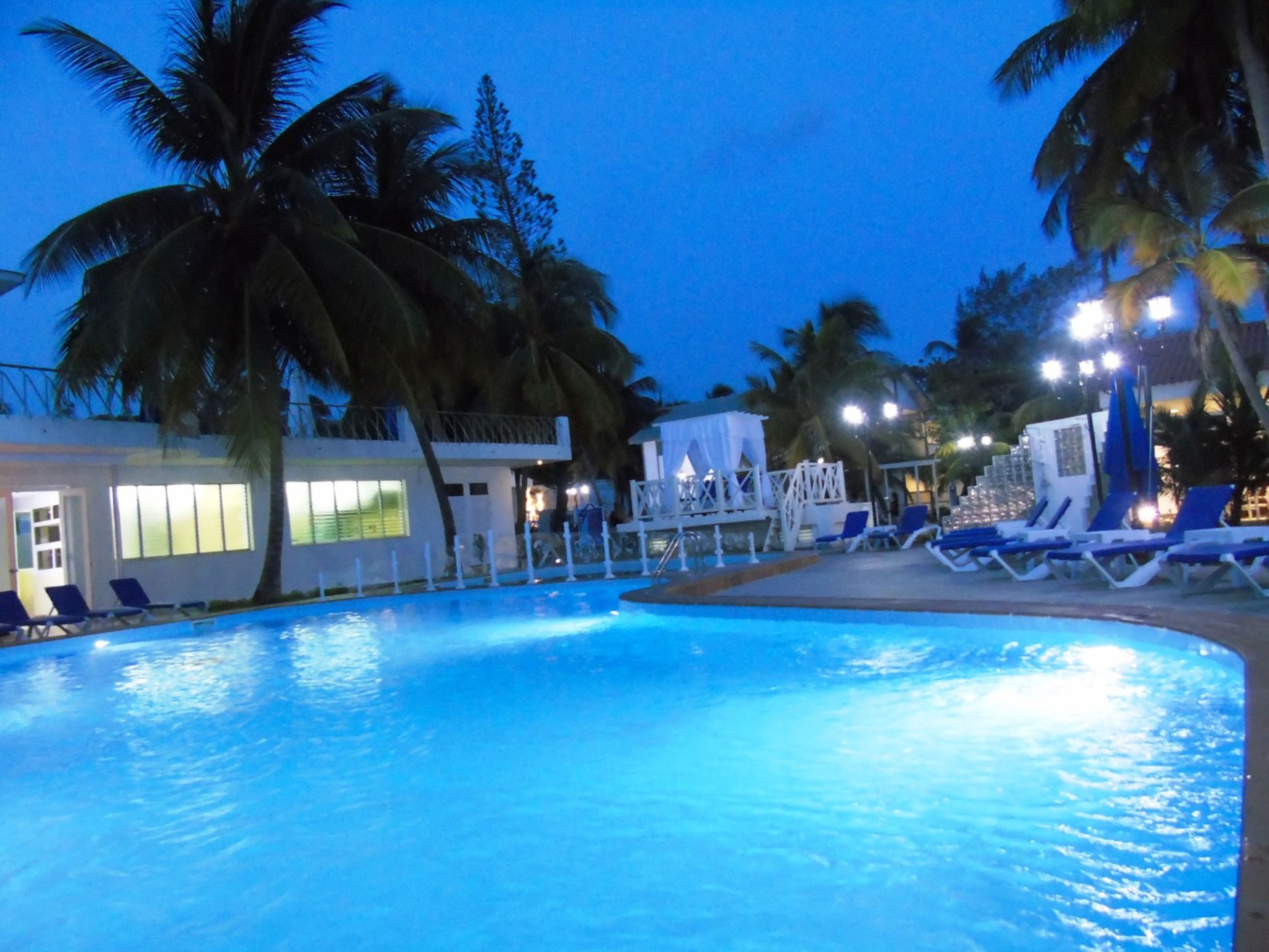 Oтель Cubanacan Mar ParaísoSwimming´s pool view