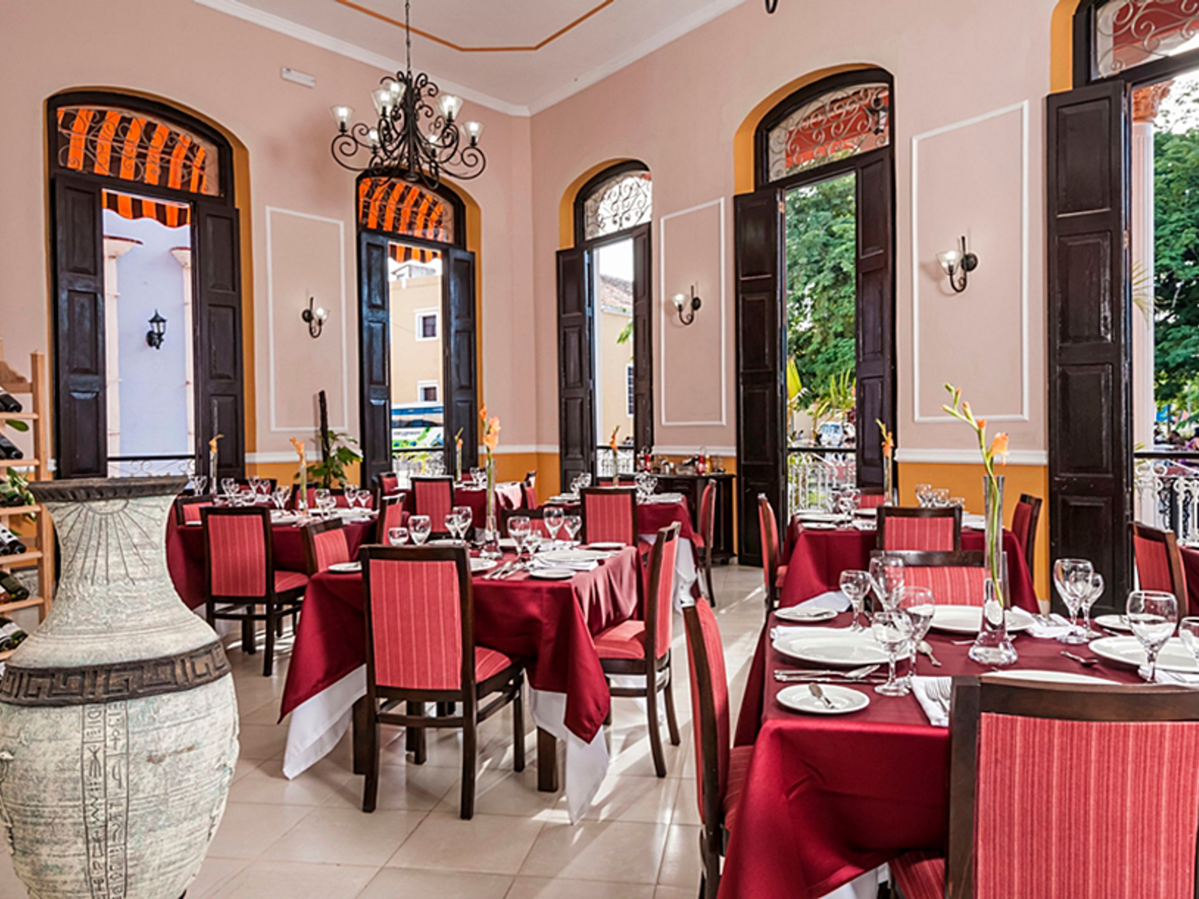 Отель E CAMINO DEL PRÍNCIPERestaurant´s view