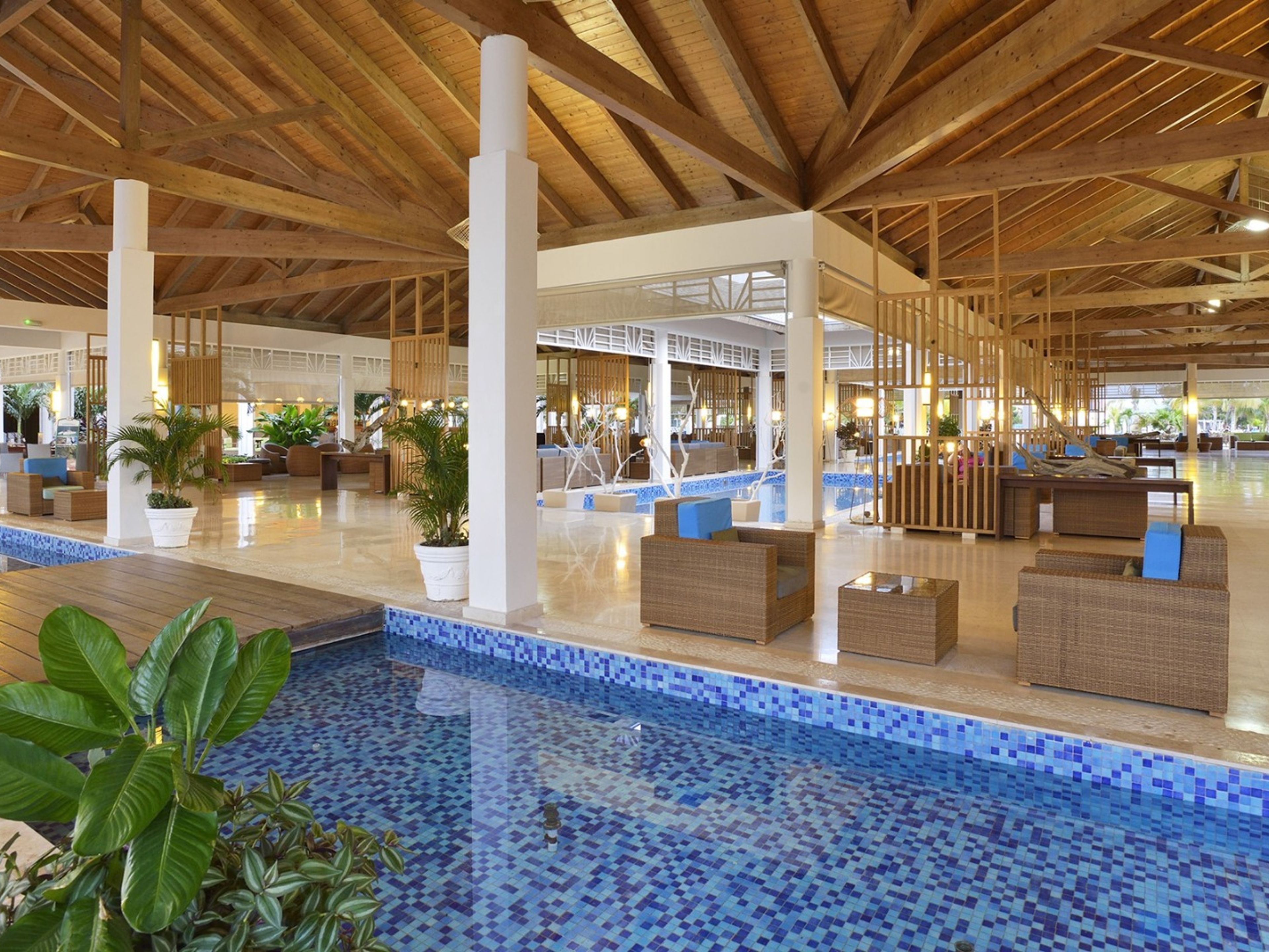 Отель MELIÁ JARDINES DEL REY ALL INCLUSIVEHotel´s lobby view