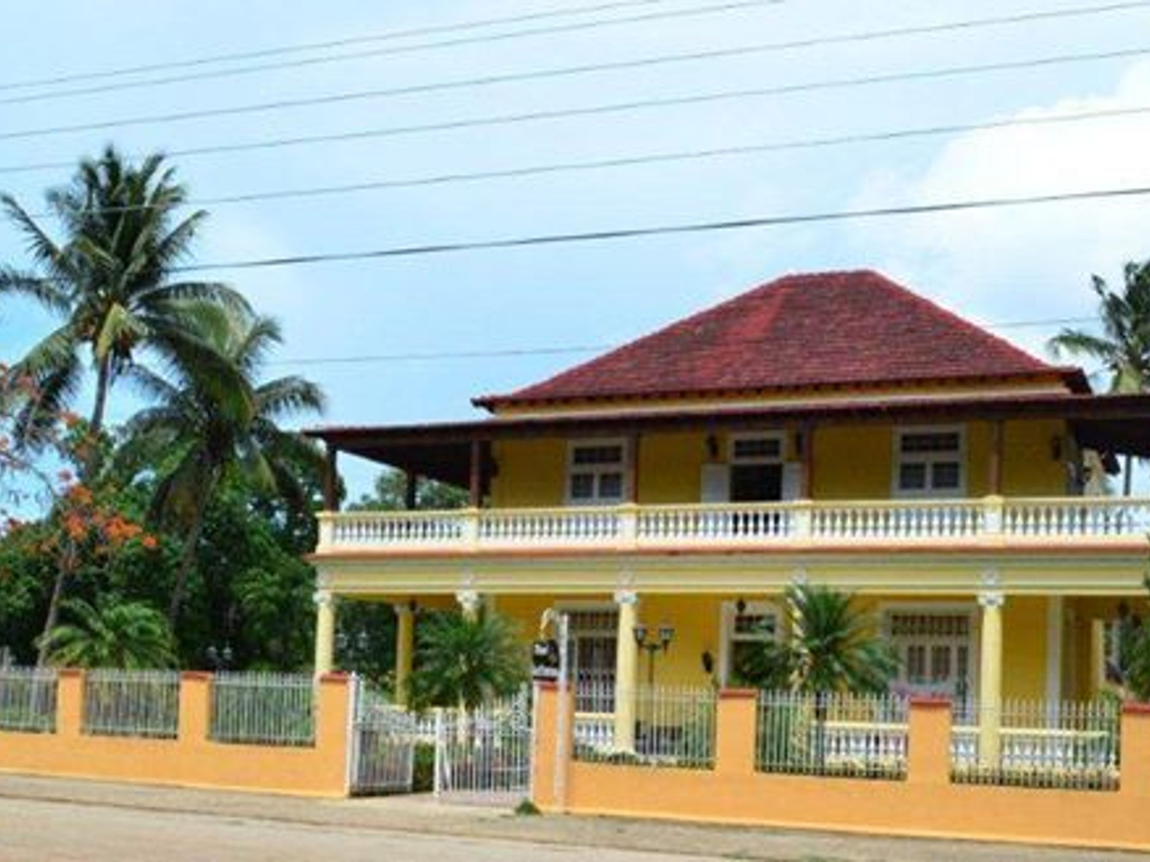 ISLAZUL LA CASONA Hostal